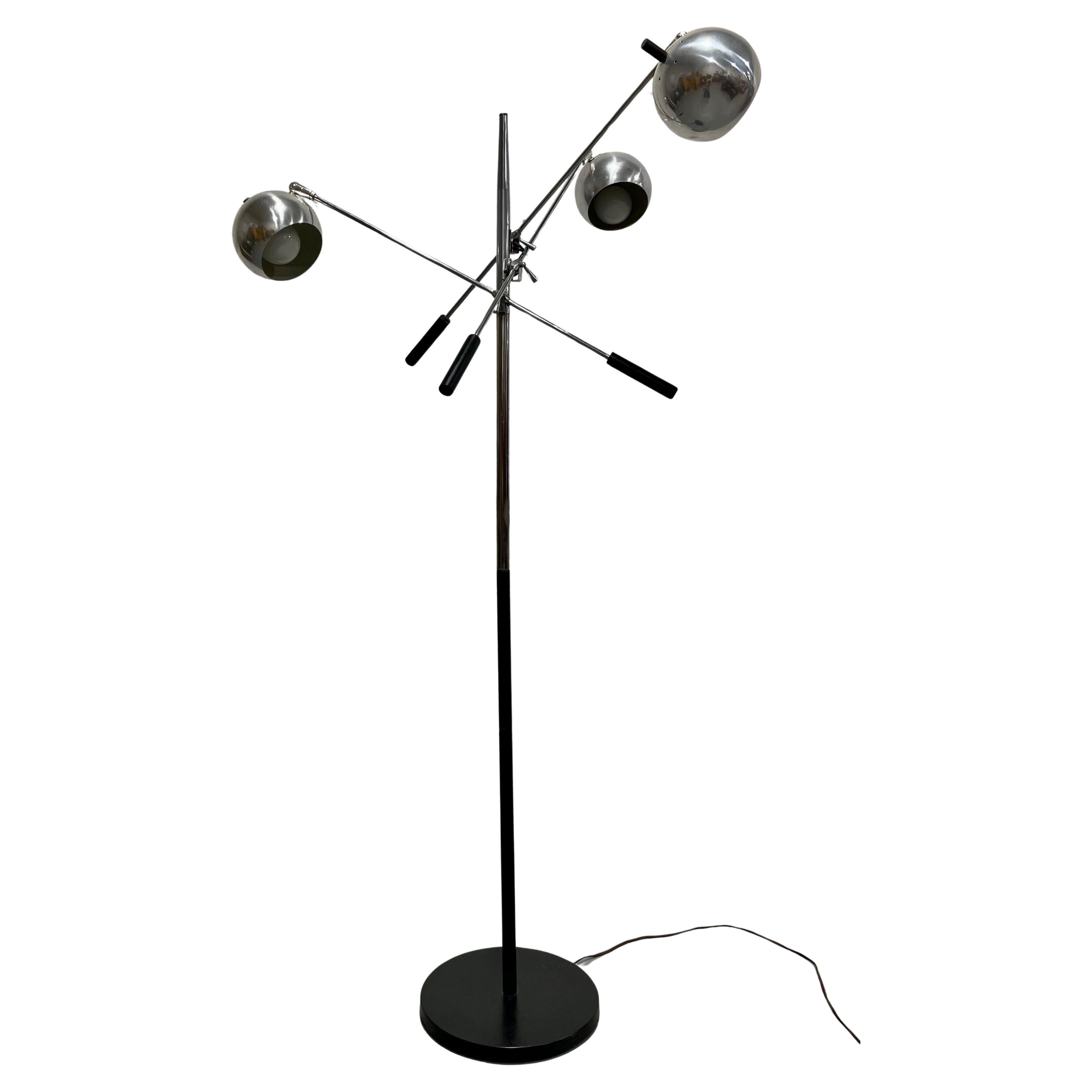 LÁMPARA DE PISO Robert Sonneman MODERNA DE MEDIO SIGLO - Lámpara "Eyeball" ajustable de 3 brazos