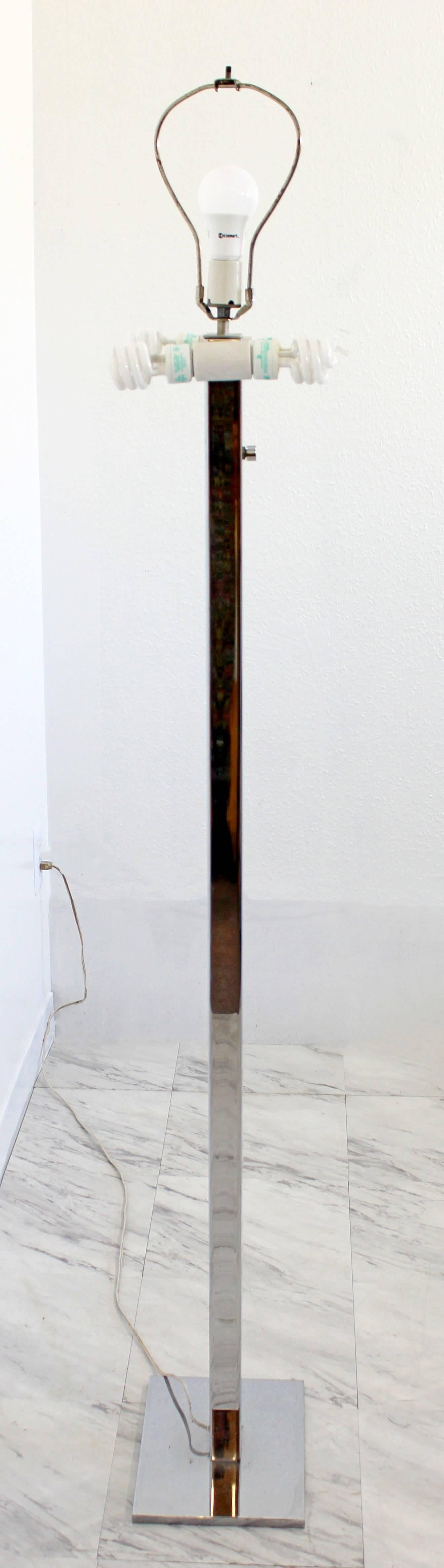 Mid-Century Modern Robert Sonneman Polished Chrome Steel Standing Floor Lamp 3