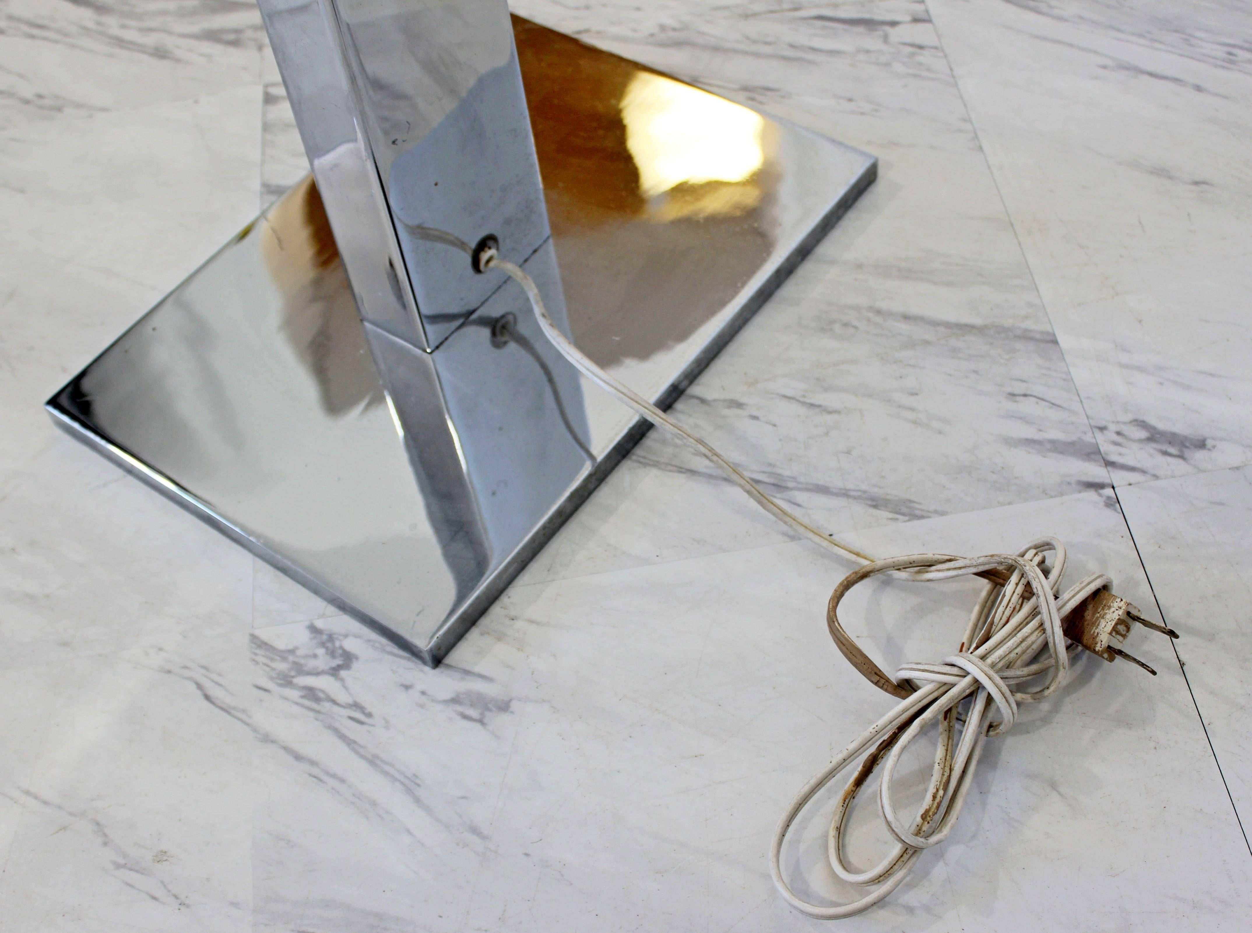 Mid-Century Modern Robert Sonneman Polished Chrome Steel Standing Floor Lamp 4