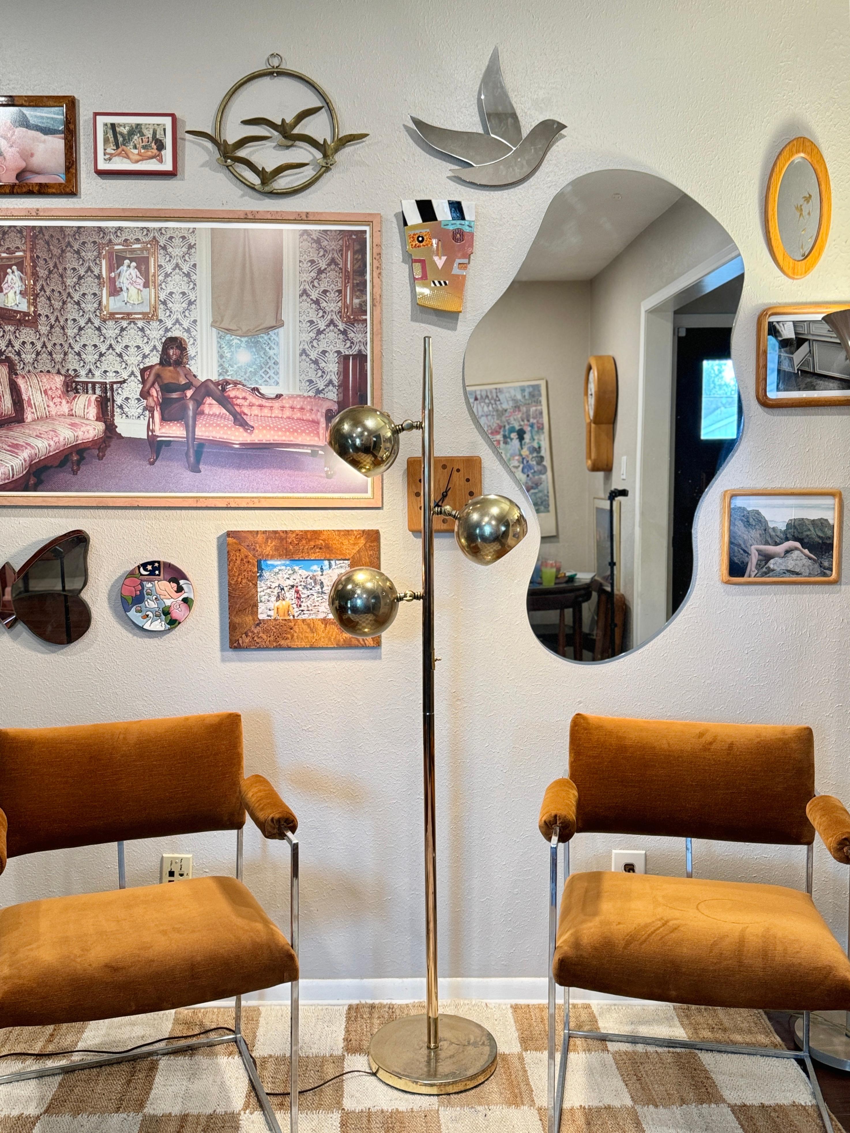 Plated Mid century modern Robert Sonneman style 3 globe brass floor lamp, circa 1960s