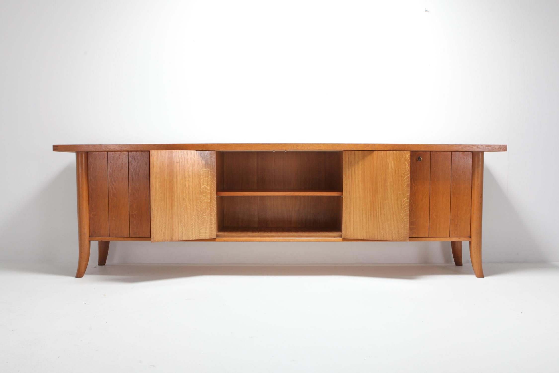 North American Mid-Century Modern Robsjohn Gibbings Japanese Oak Credenza