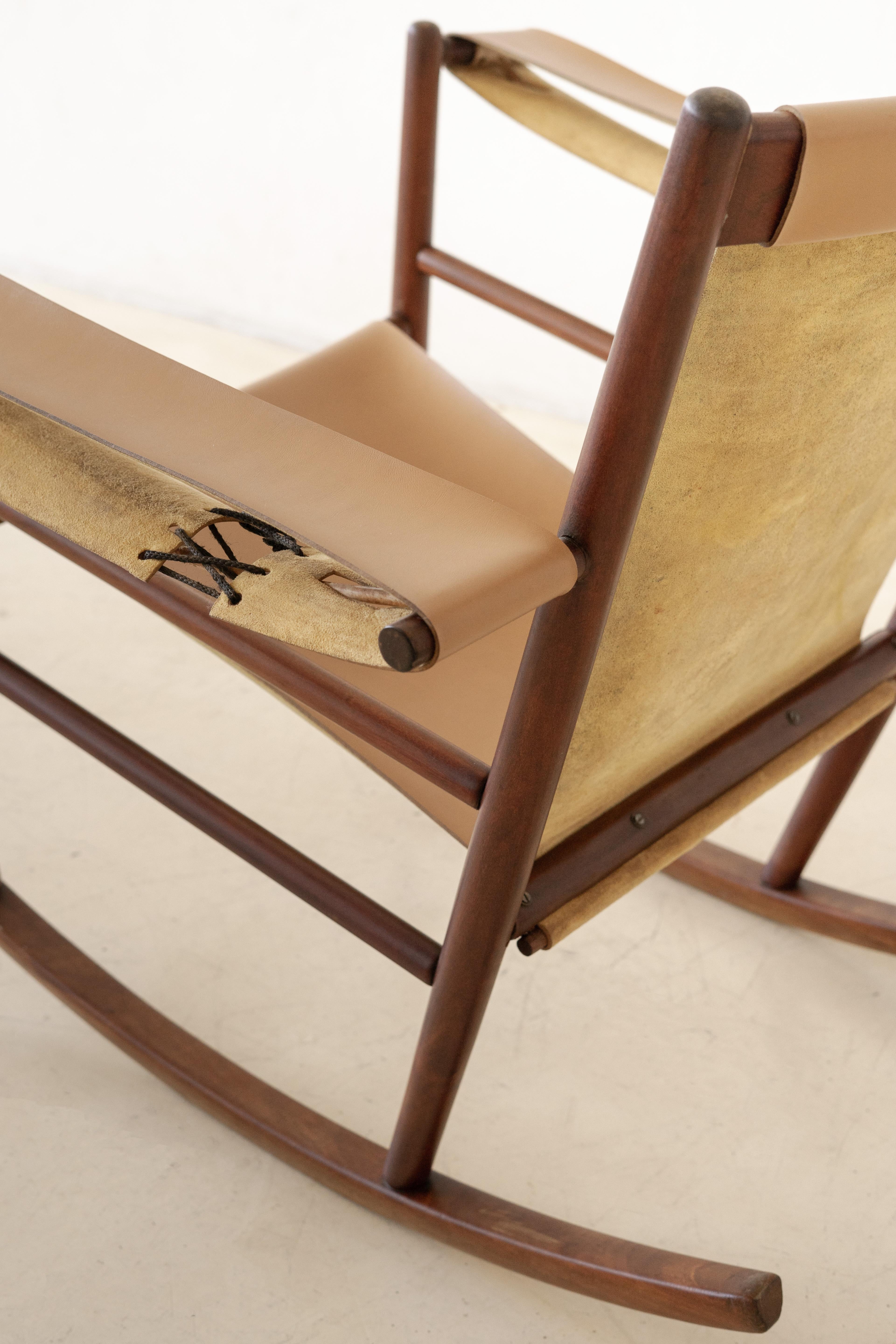 Sedia a dondolo, Tenreiro, Design di metà secolo, Design brasiliano, Palissandro, anni '40 in vendita 2