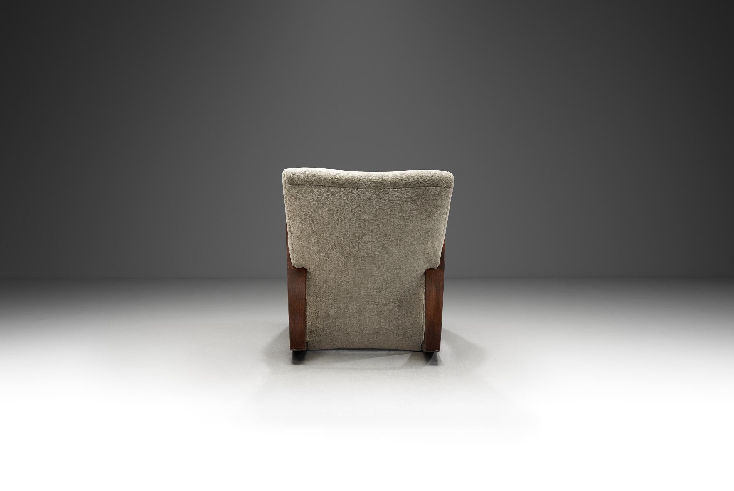 Fabric Mid-Century Modern Rocking Chair, Europe Mid-20th Century For Sale