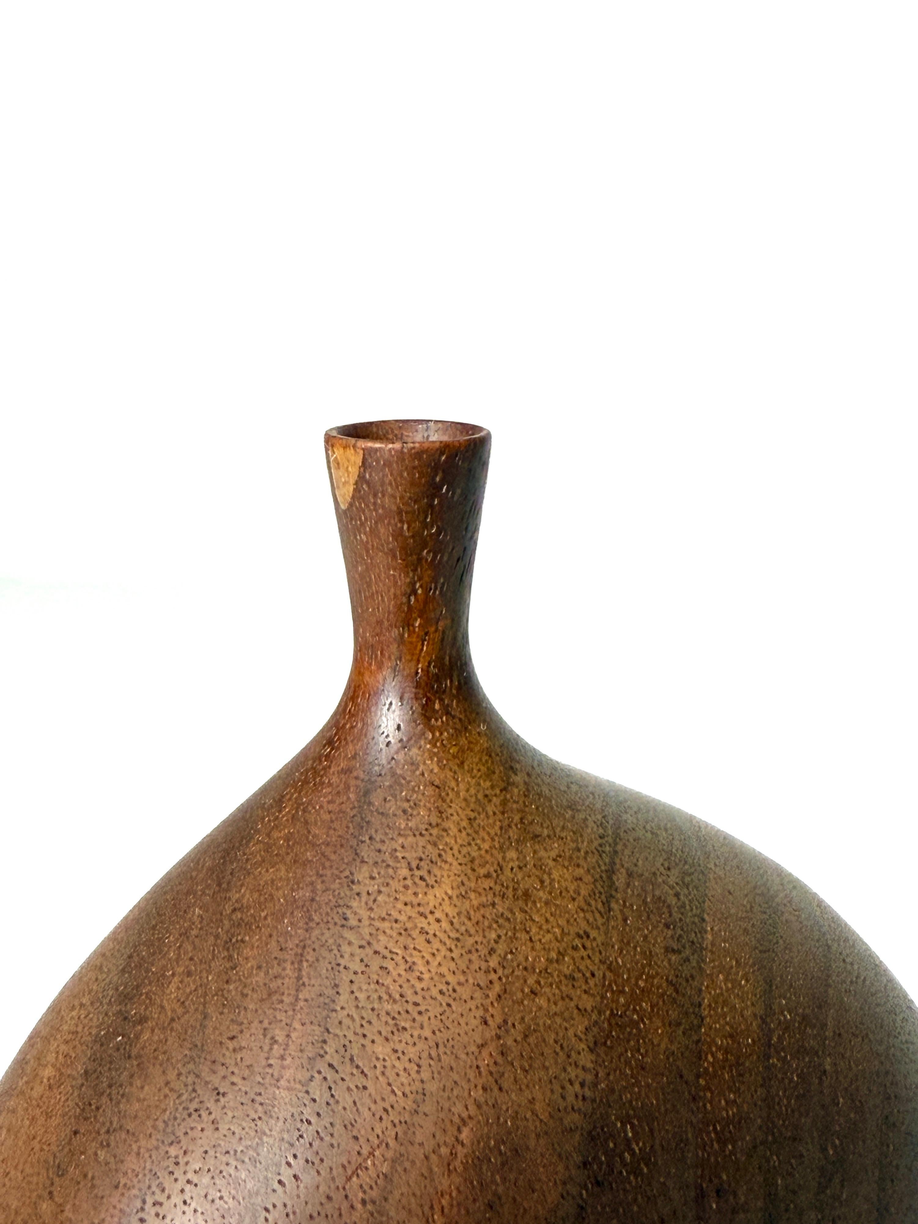 Oak Mid Century Modern Roger Sloan Turned Walnut Inlaid Weed Pot Twig Vase 1970s For Sale