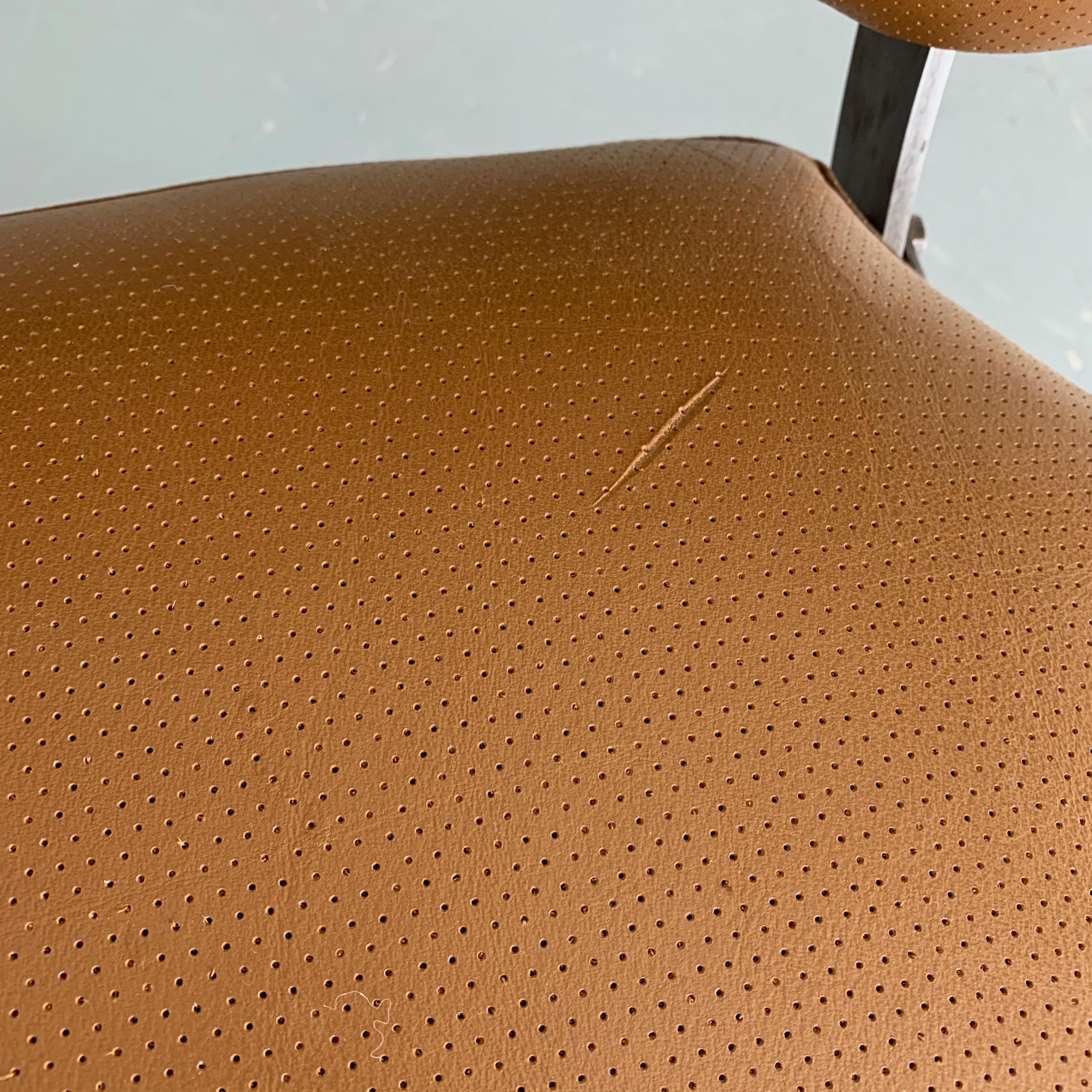 Mid-Century Modern Rolling Leather Office Armchair 3