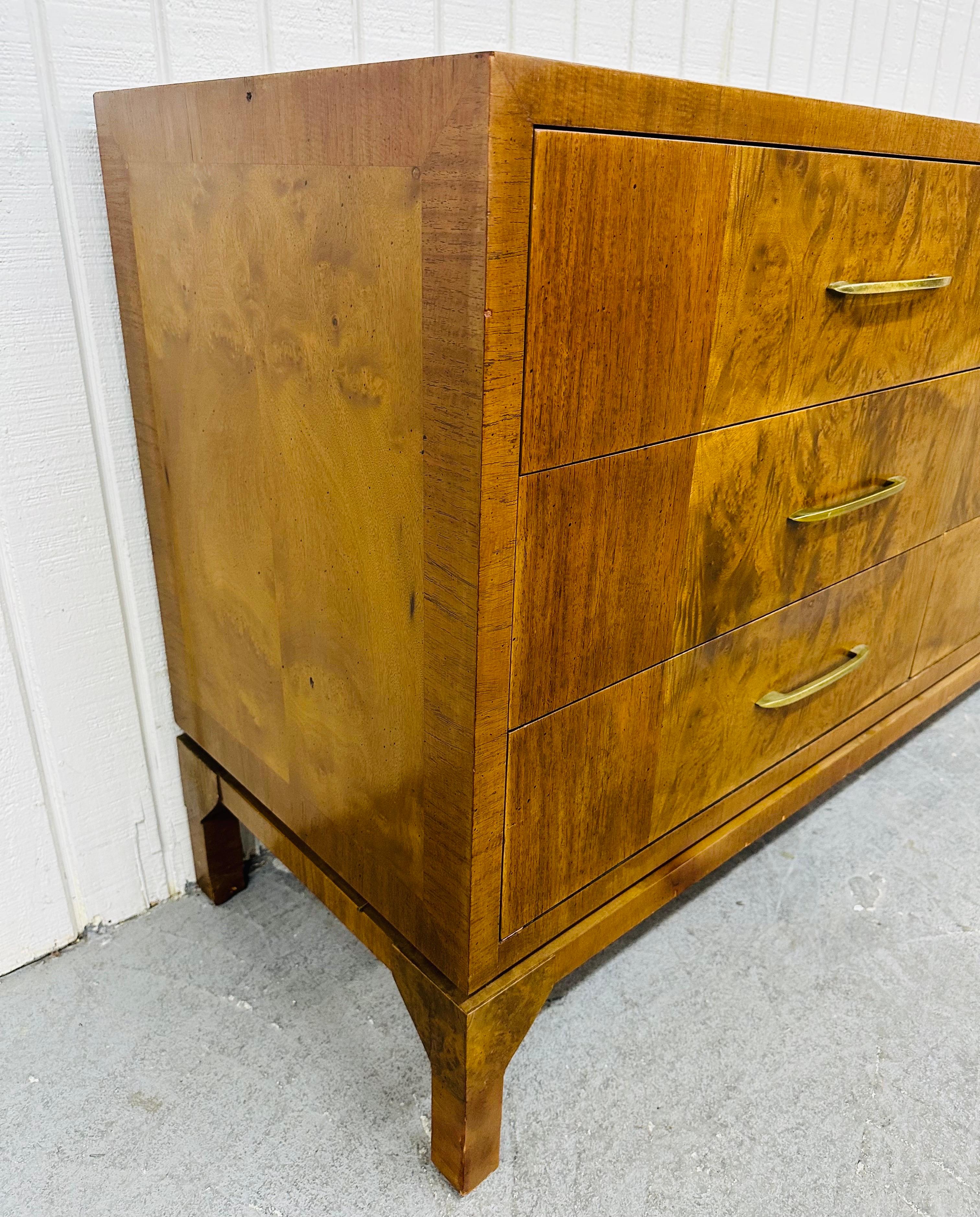 Mid-Century Modern Rom Weber Burled Wood 9-Drawer Dresser In Good Condition In Clarksboro, NJ