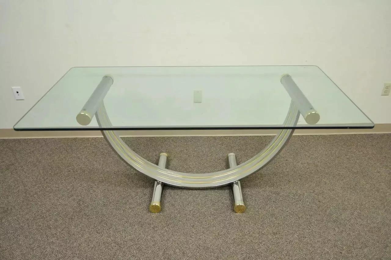 Table de salle à manger de style Romeo Rega mi-siècle moderne en laiton chromé et verre en vente 3