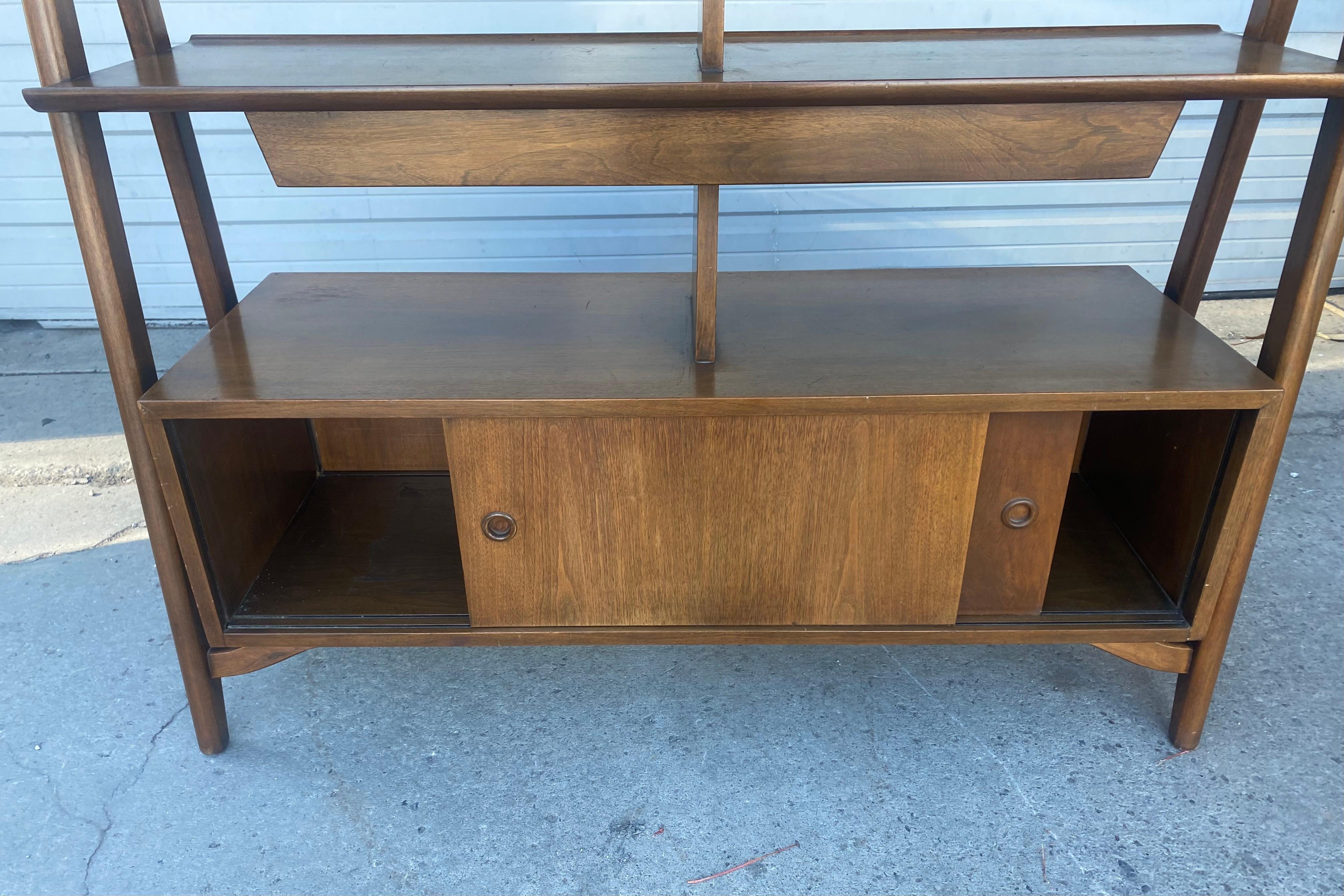 Mid-Century Modern Room Divider Bookshelf Credenza American Martinsville Dania 4