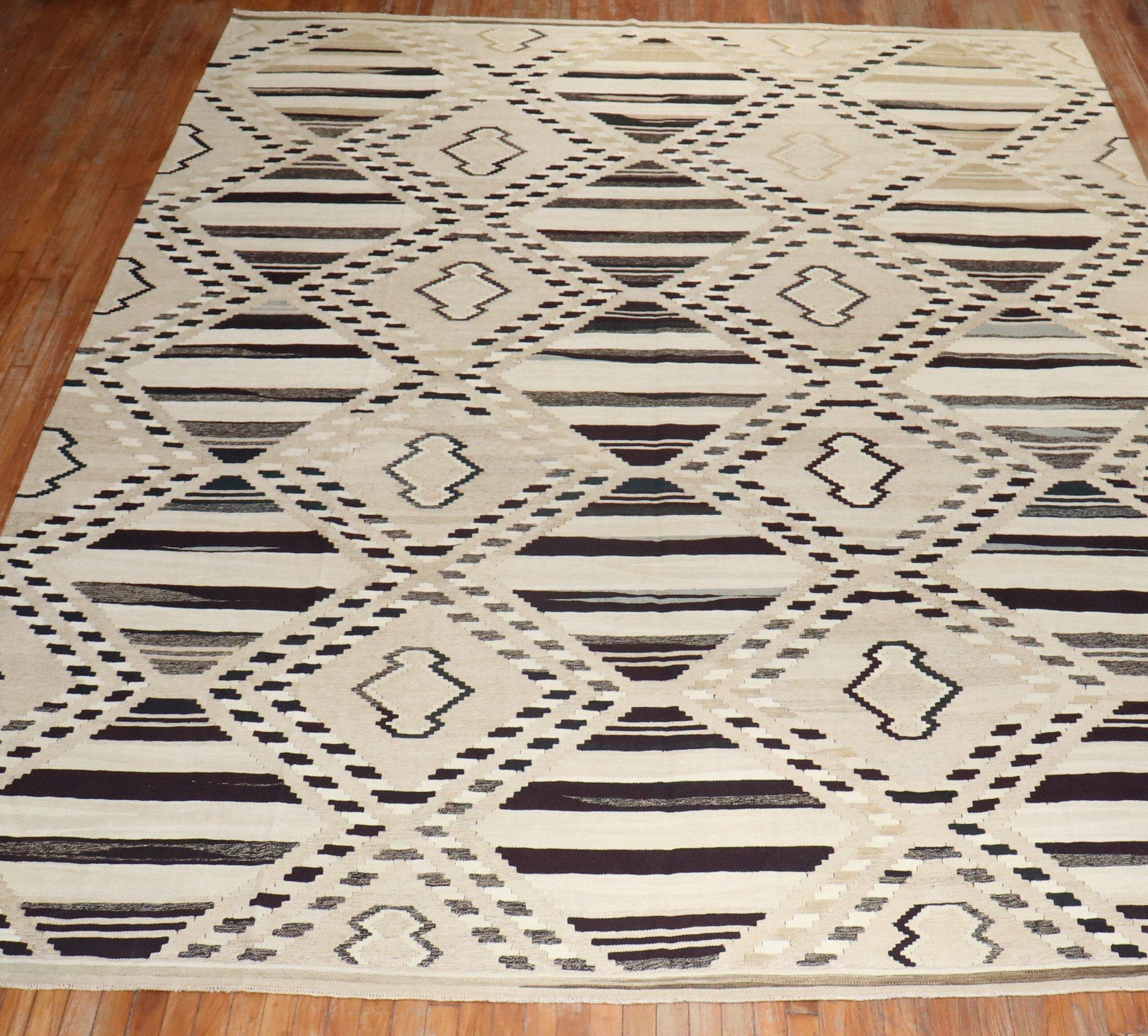 Hand-Knotted Mid-Century Modern Room Size Turkish Kilim For Sale