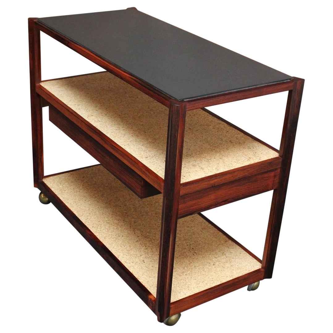 Carrito de bar moderno de mediados de siglo de palisandro y corcho de Roger Sprunger para Dunbar en venta