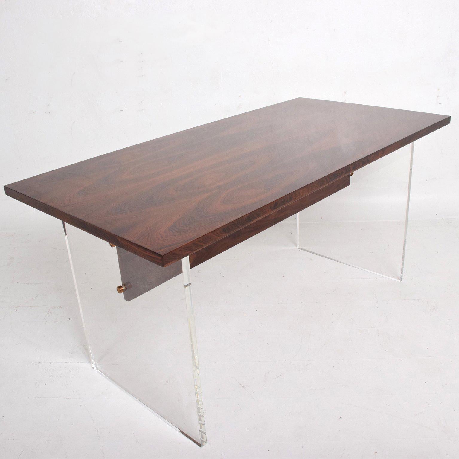 Mid-Century Modern Rosewood and Lucite Table 1