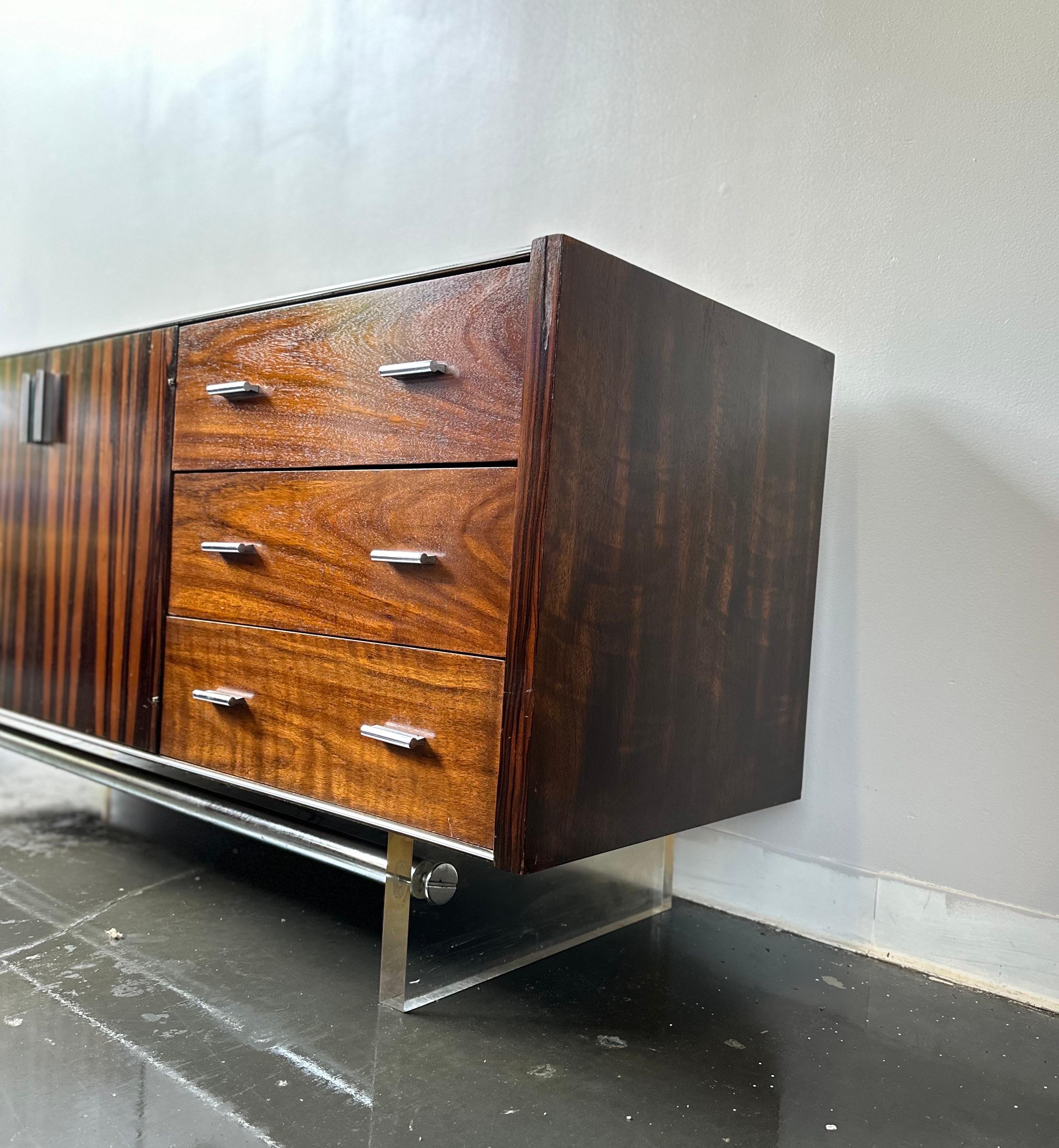 Mid Century Modern Rosewood and Walnut Dresser circa 1960 1