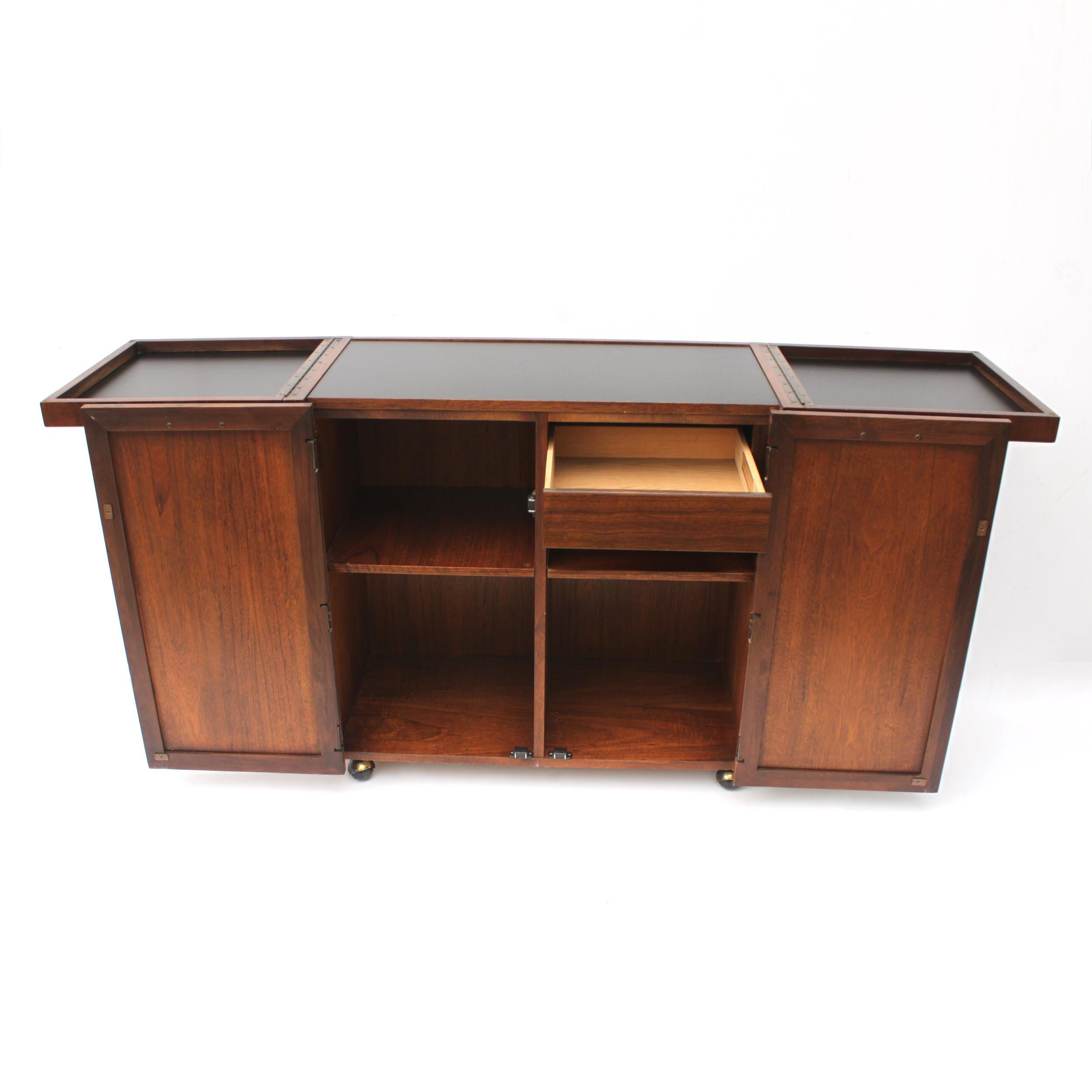 Late 20th Century Mid-Century Modern Rosewood Bar Serving Cart by Jack Cartwright for Founders