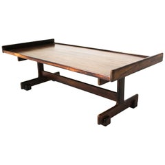 Table centrale en bois moderne du milieu du siècle dernier de Sergio Rodrigues, Brésil, années 1960