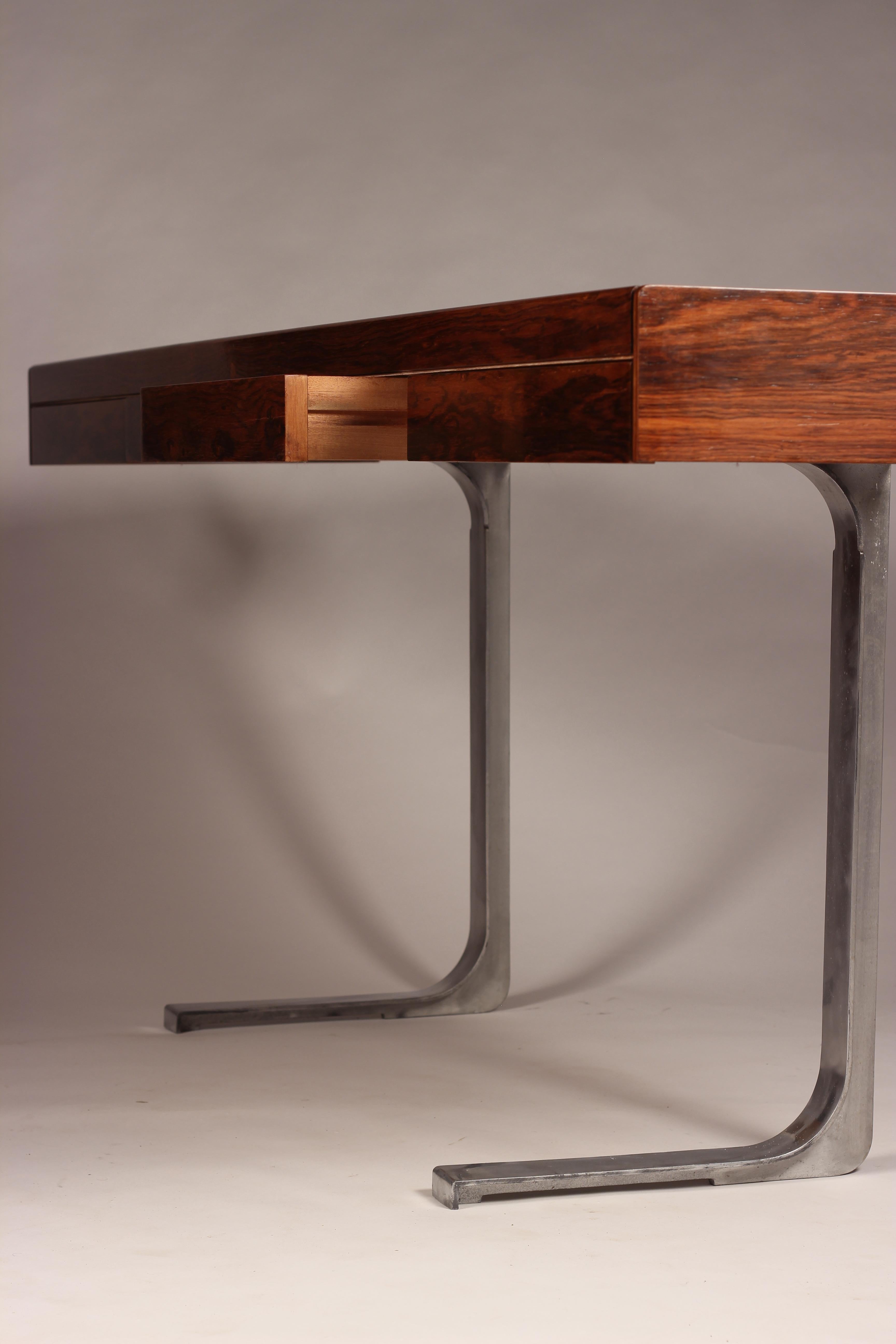 Mid Century Modern Rosewood Console Table or Desk by Robert Heritage 6