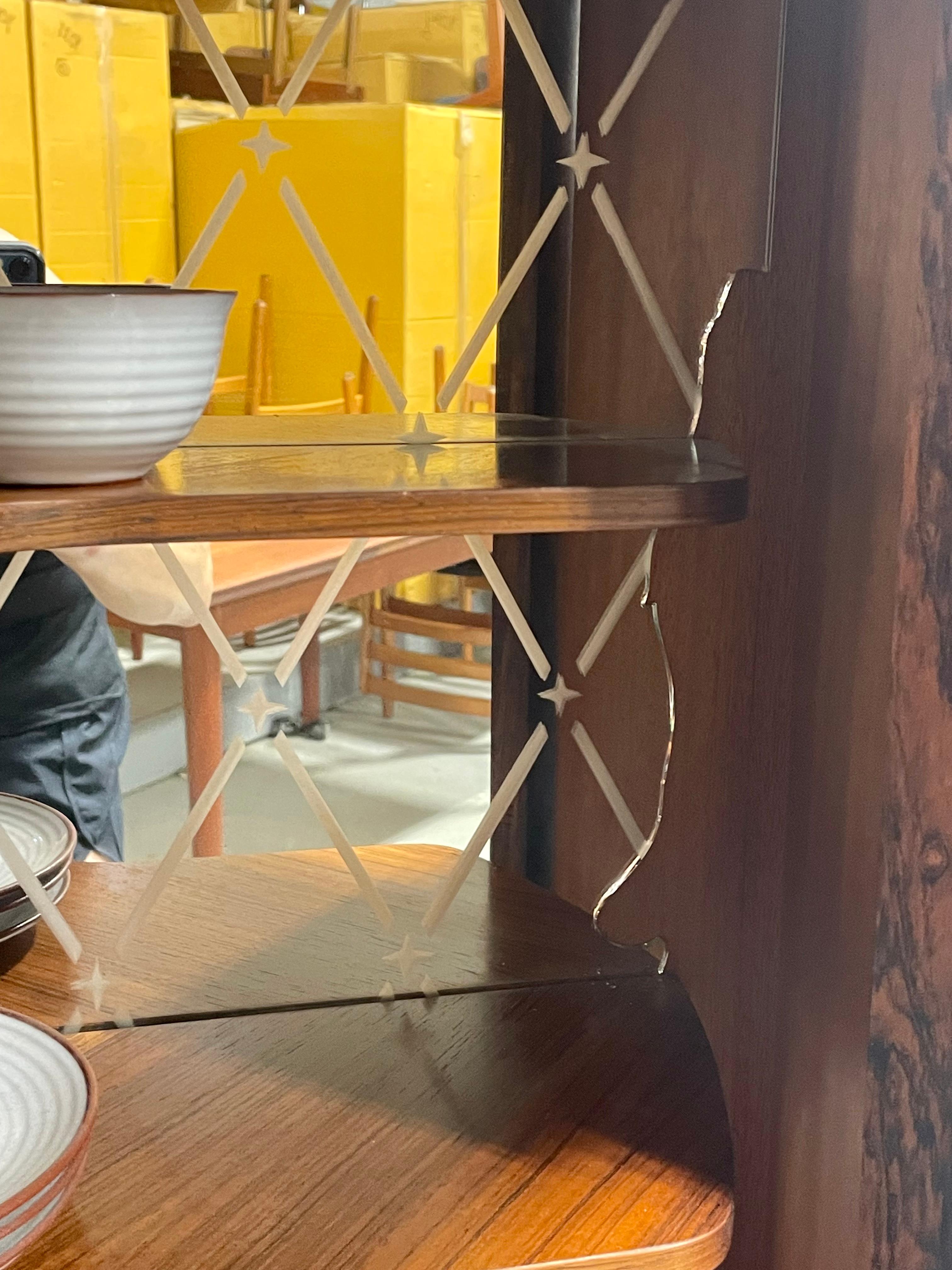 Mueble para Vajilla o Licor de Esquina de Palisandro Moderno de Mediados de Siglo, Fabricado en Dinamarca en venta 10