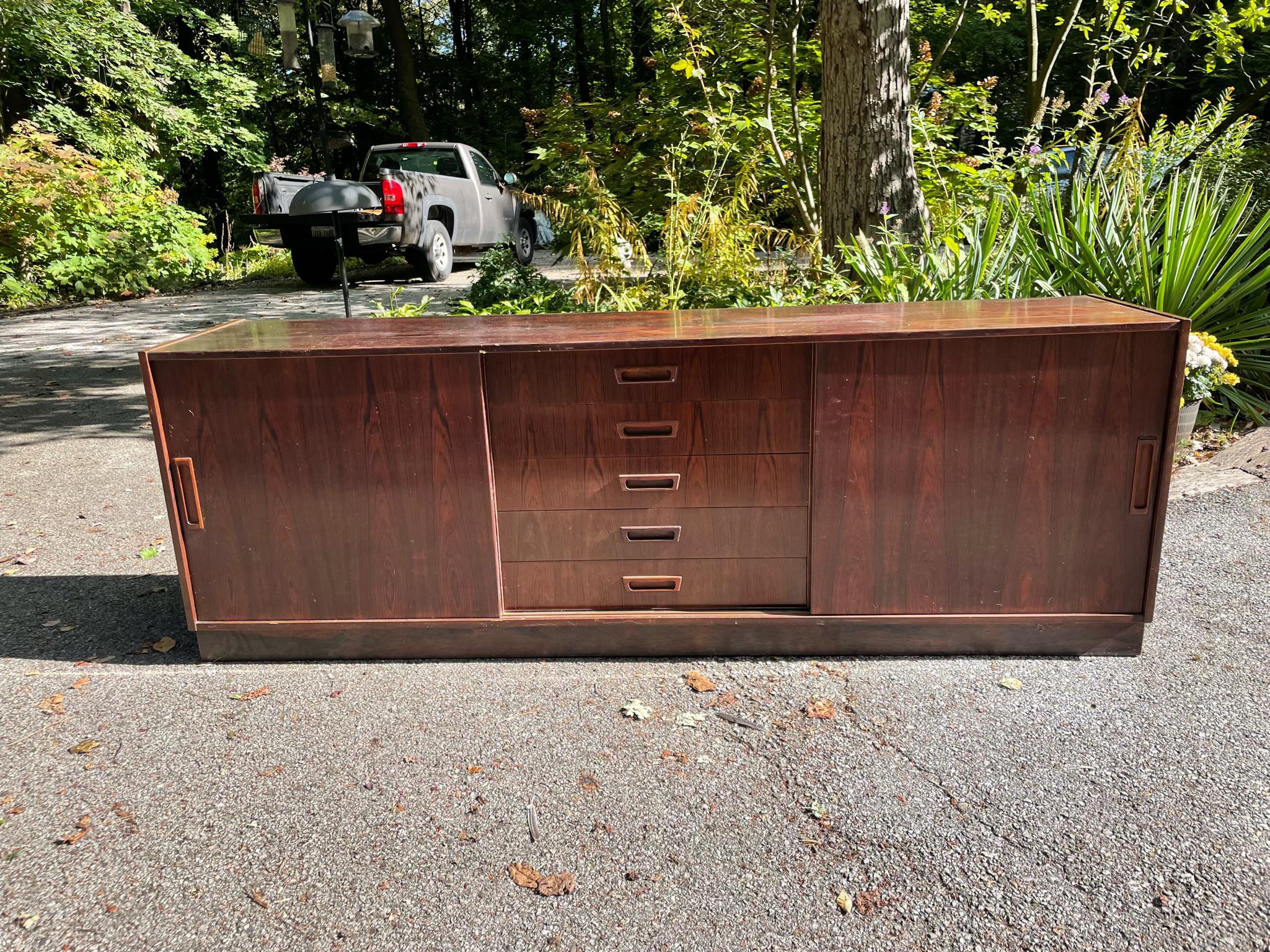 Danish Mid Century Modern Rosewood Credenza / Bookcase For Sale