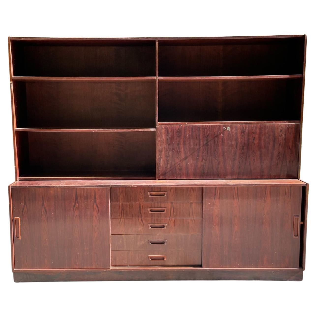 Mid Century Modern Rosewood Credenza / Bookcase For Sale