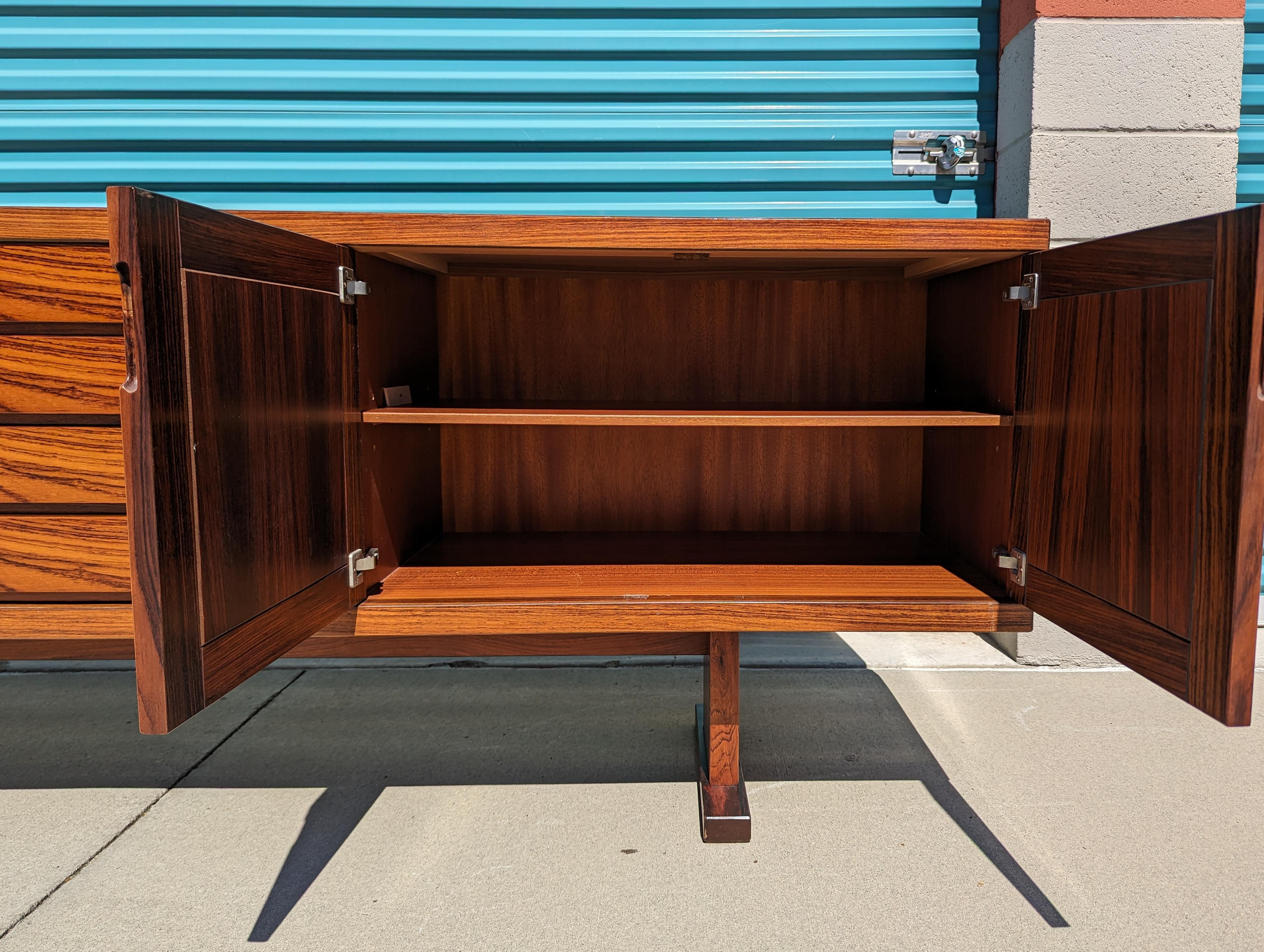 Mid Century Modern Rosewood Credenza by Poul H. Poulsen for Gangso Mobler In Good Condition In Chino Hills, CA