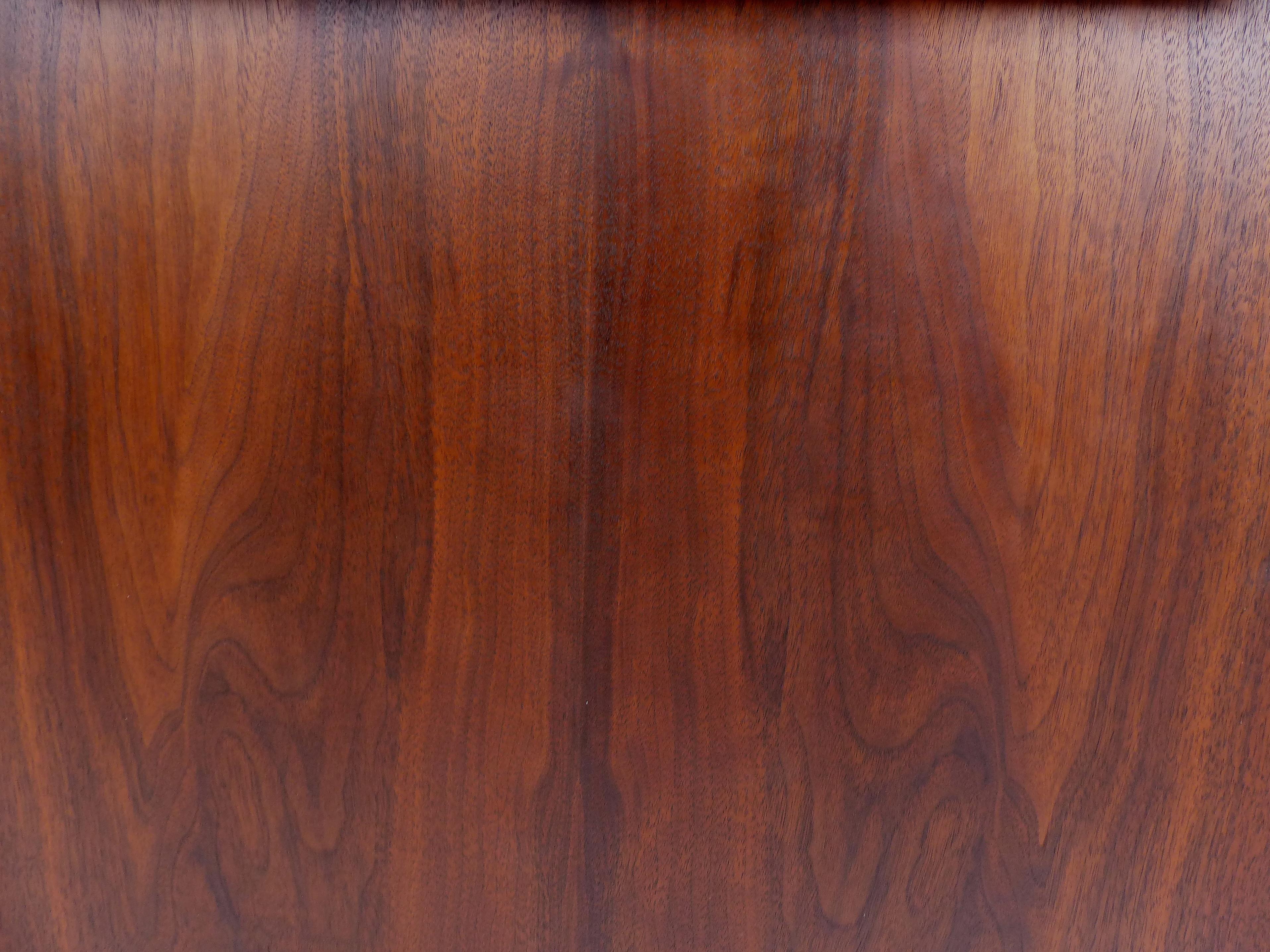 Mid-Century Modern Rosewood Credenza 6