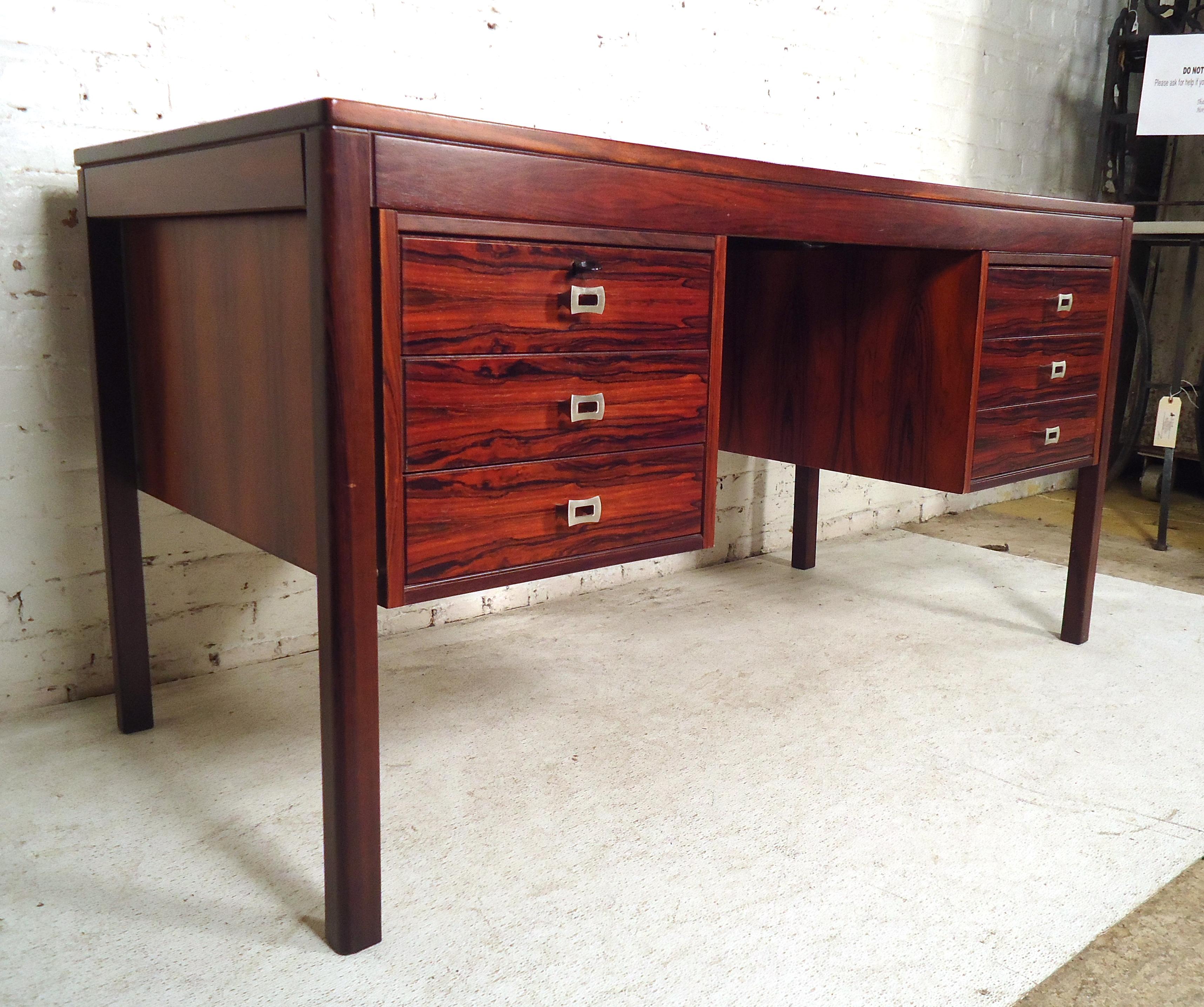 Mid-20th Century Mid-Century Modern Rosewood Desk