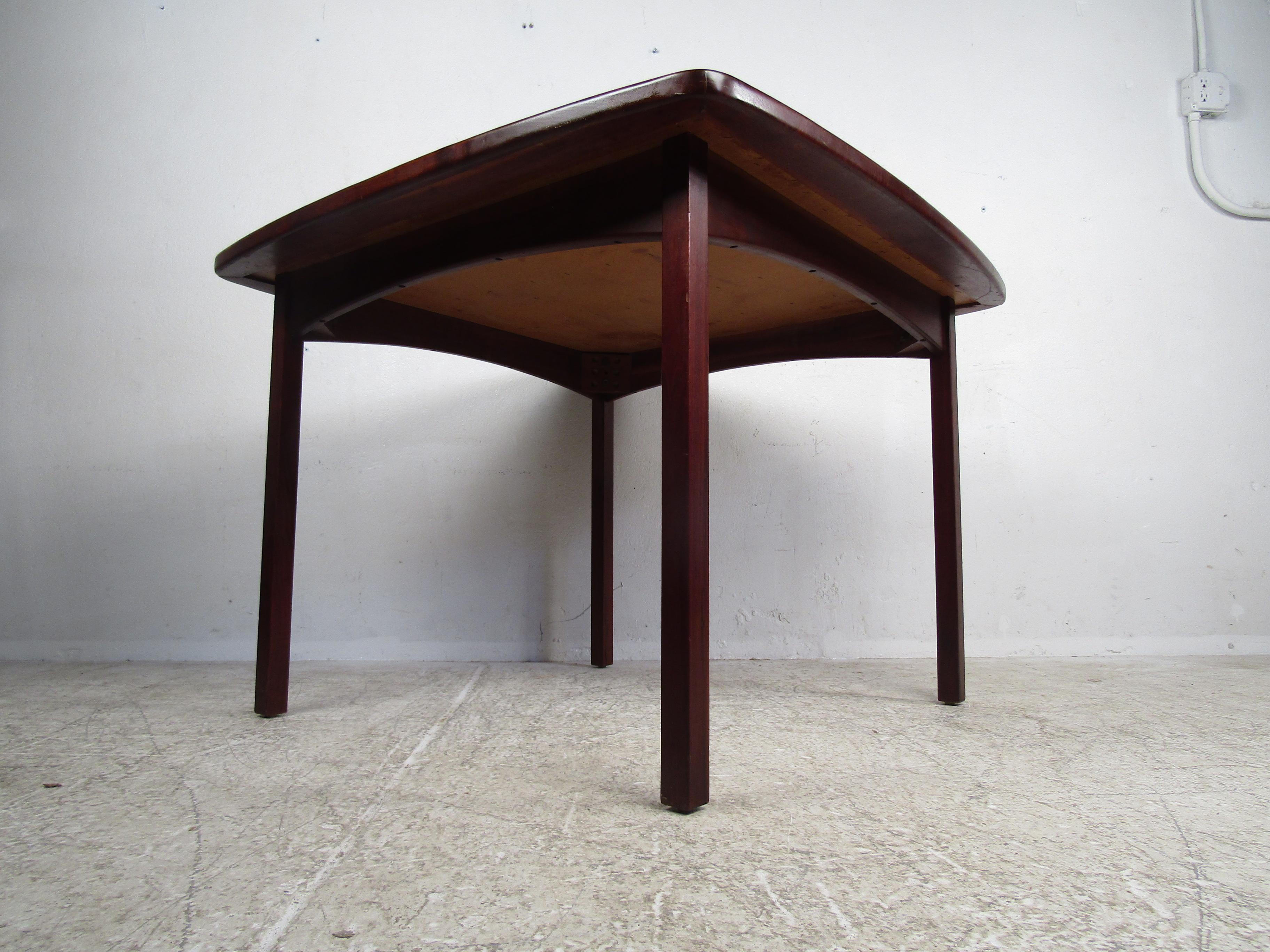 Mid-20th Century Mid-Century Modern Rosewood Dining Table by Poul Cadovius
