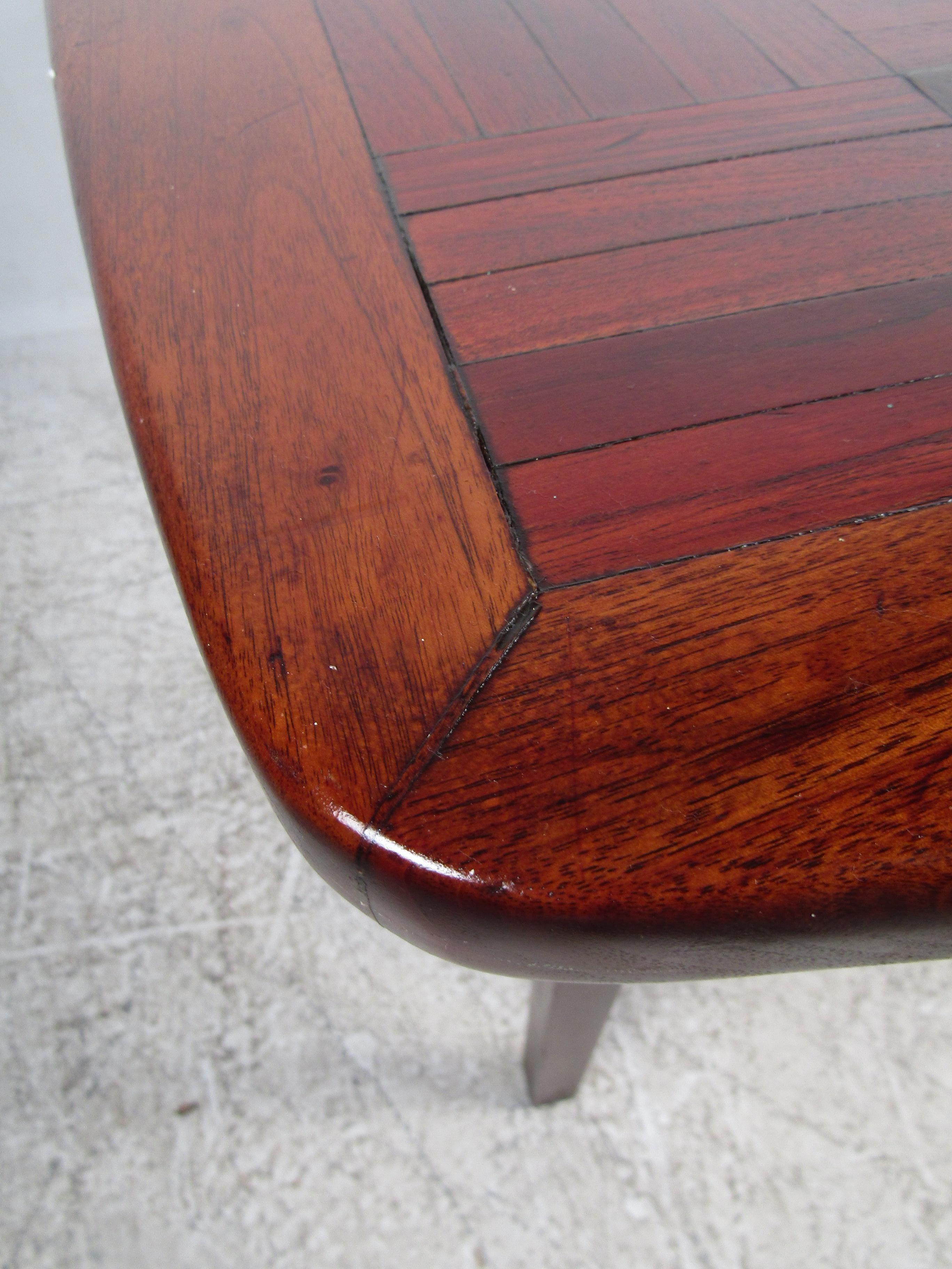 Mid-Century Modern Rosewood Dining Table by Poul Cadovius 1