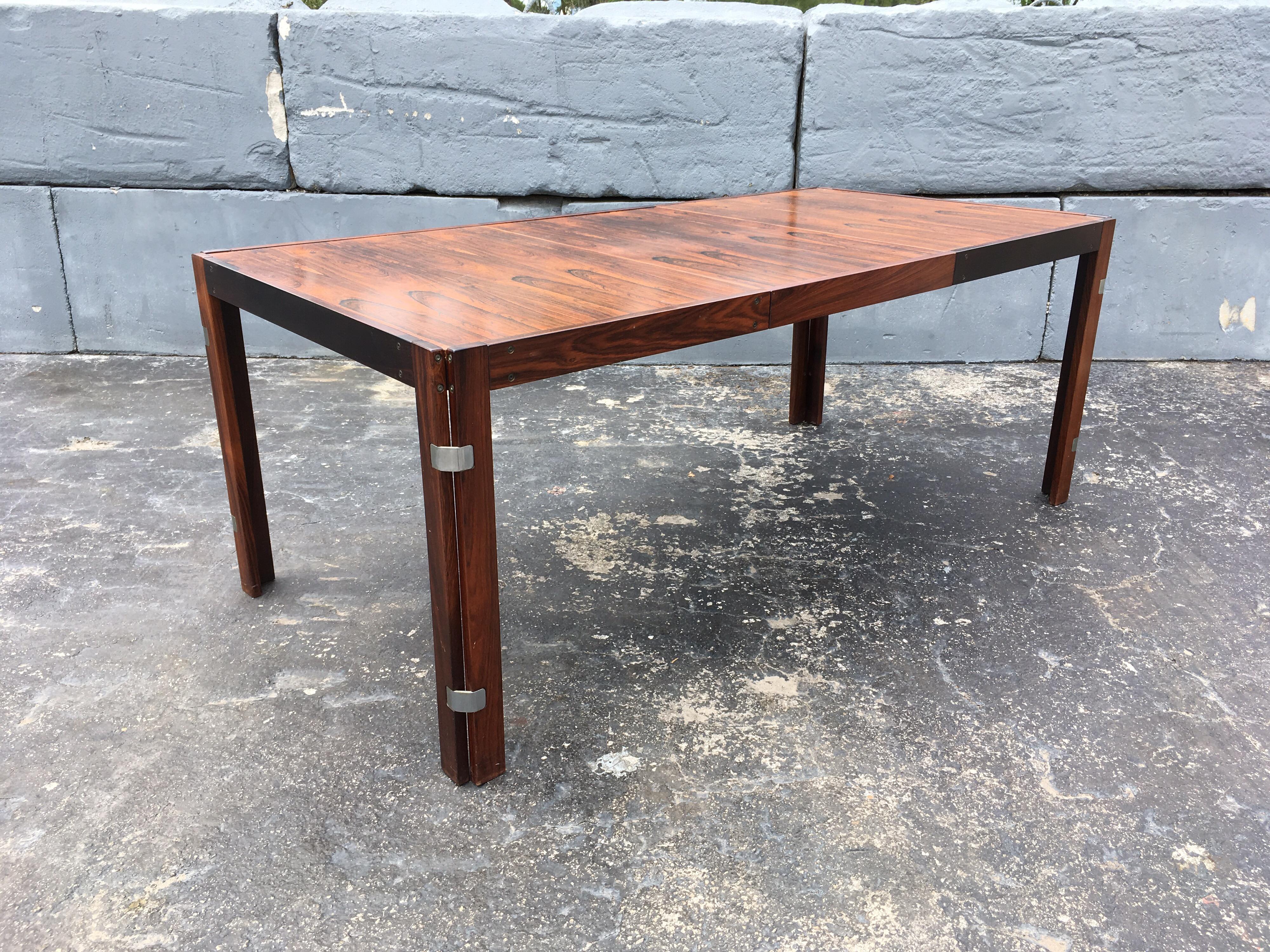 Mid-Century Modern Rosewood Dining Table 6