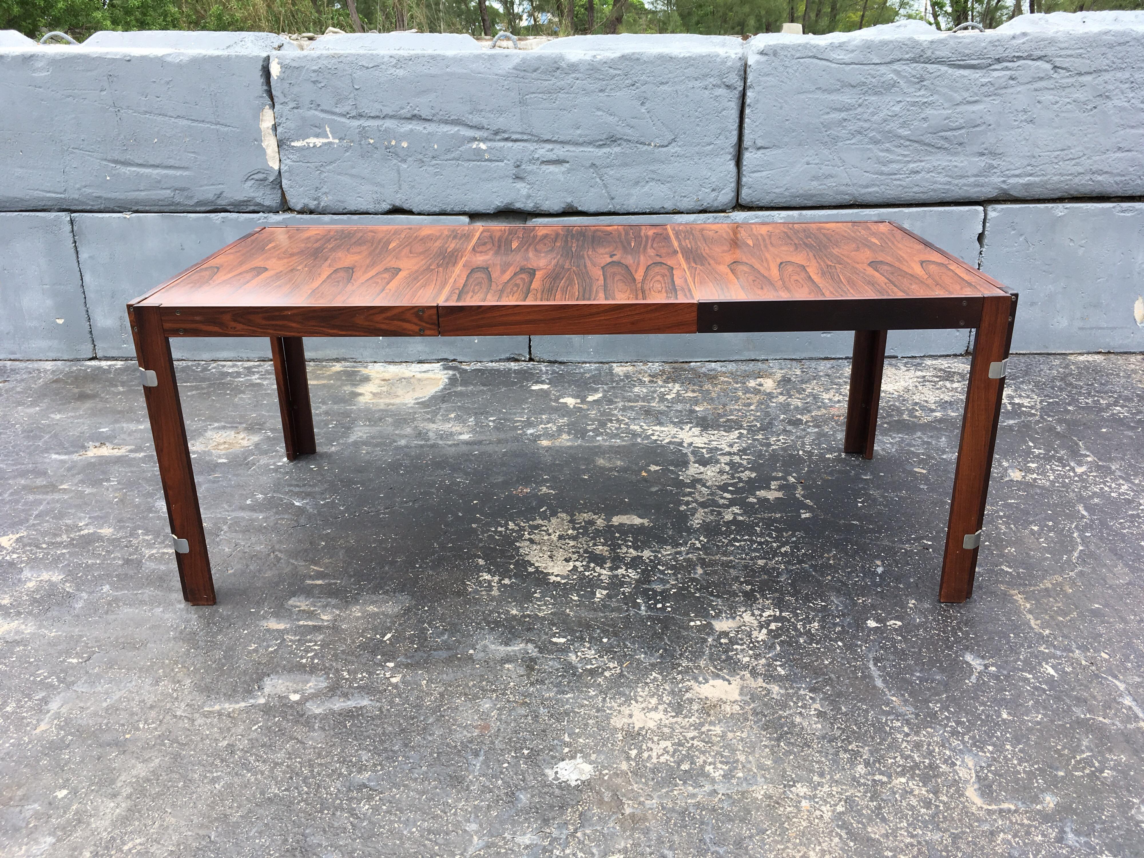 Mid-Century Modern Rosewood Dining Table 11