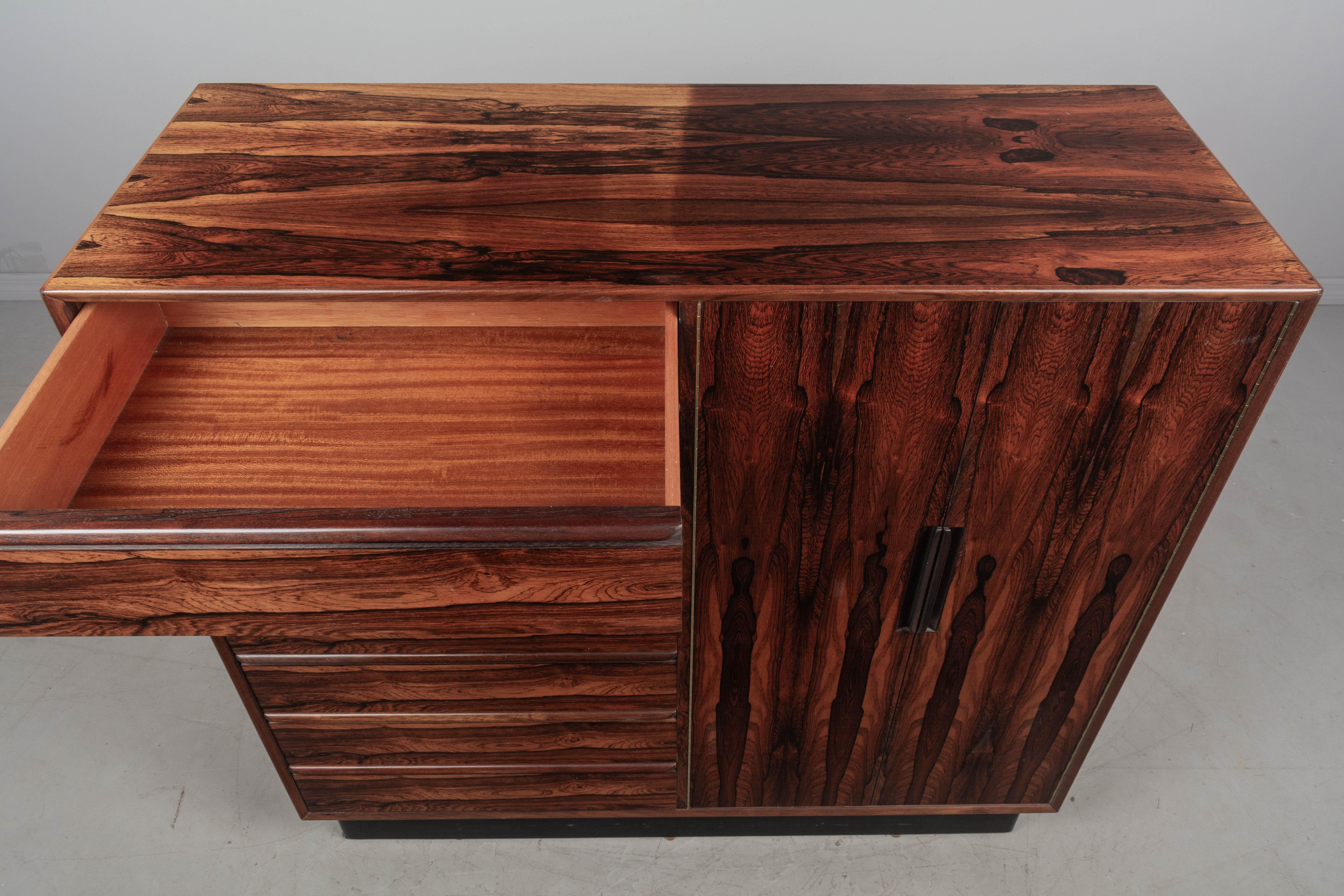 Mid-Century Modern Rosewood Dresser by Westnofa Norway For Sale 8