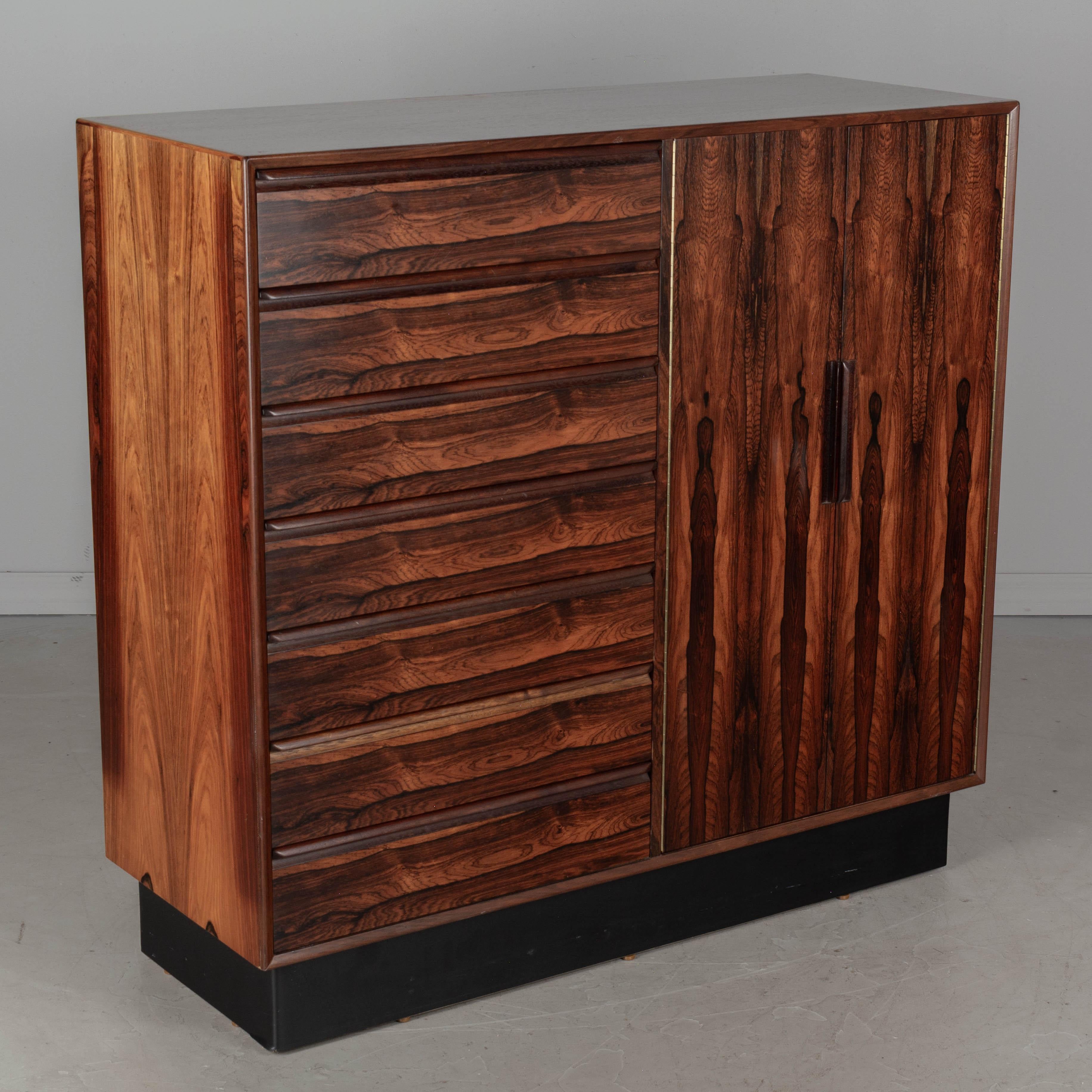 Norwegian Mid-Century Modern Rosewood Dresser by Westnofa Norway For Sale