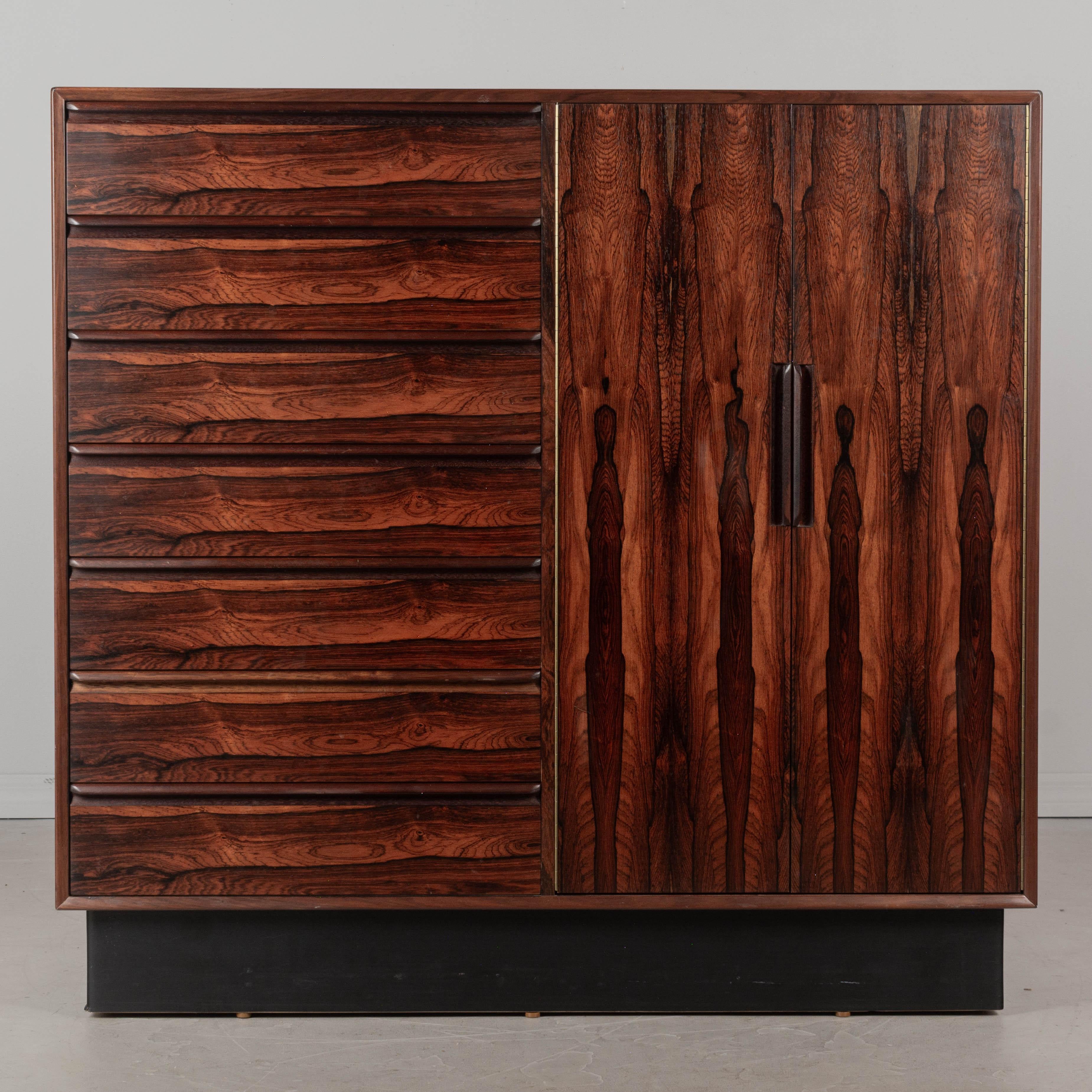 20th Century Mid-Century Modern Rosewood Dresser by Westnofa Norway For Sale