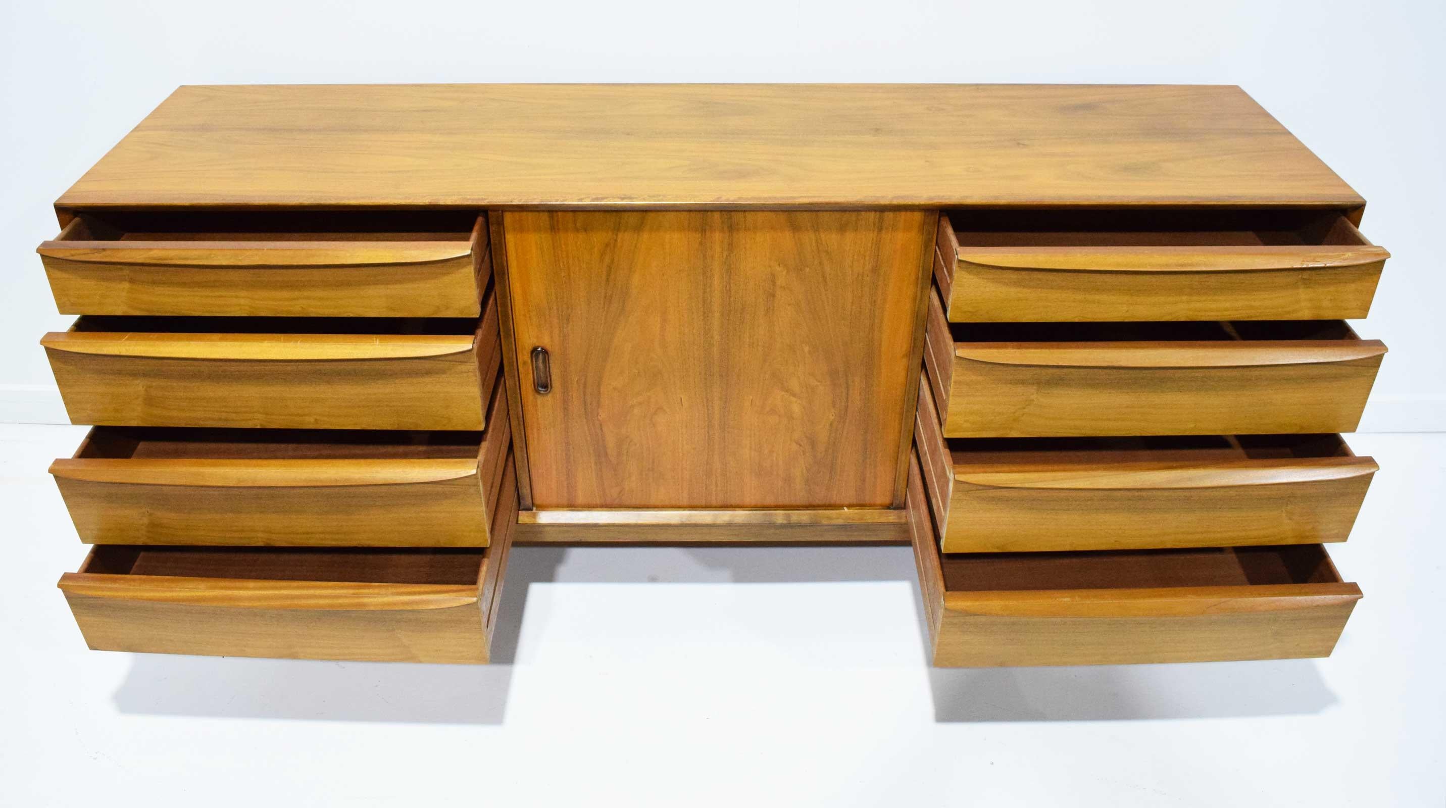 Mid-Century Modern Rosewood Dresser 2