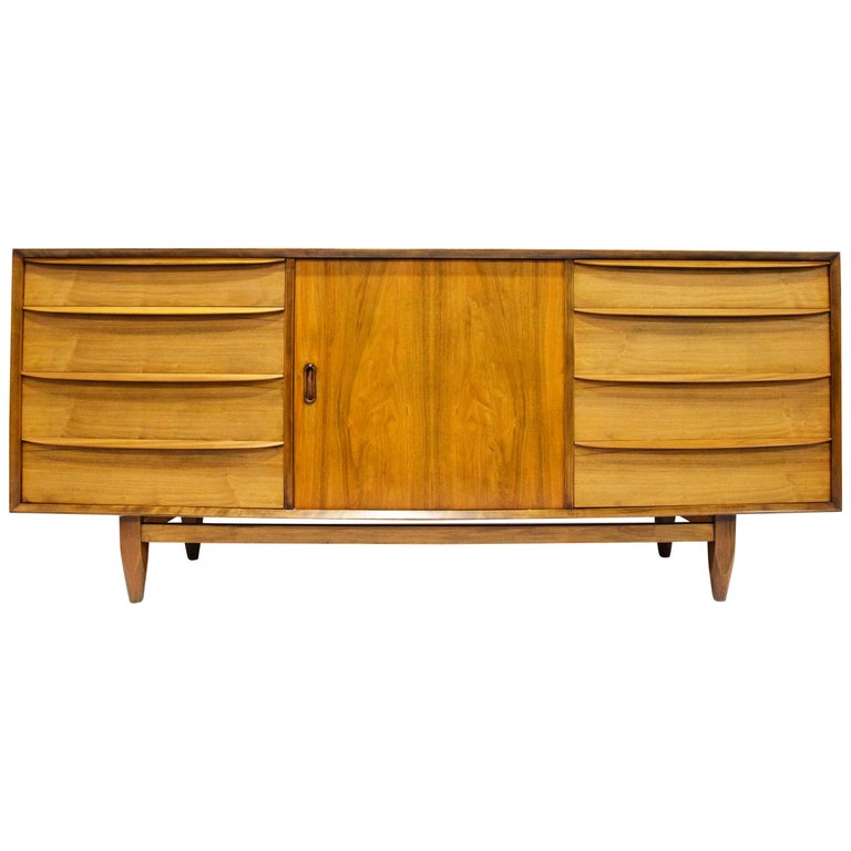 MidCentury Modern Rosewood Dresser at 1stDibs