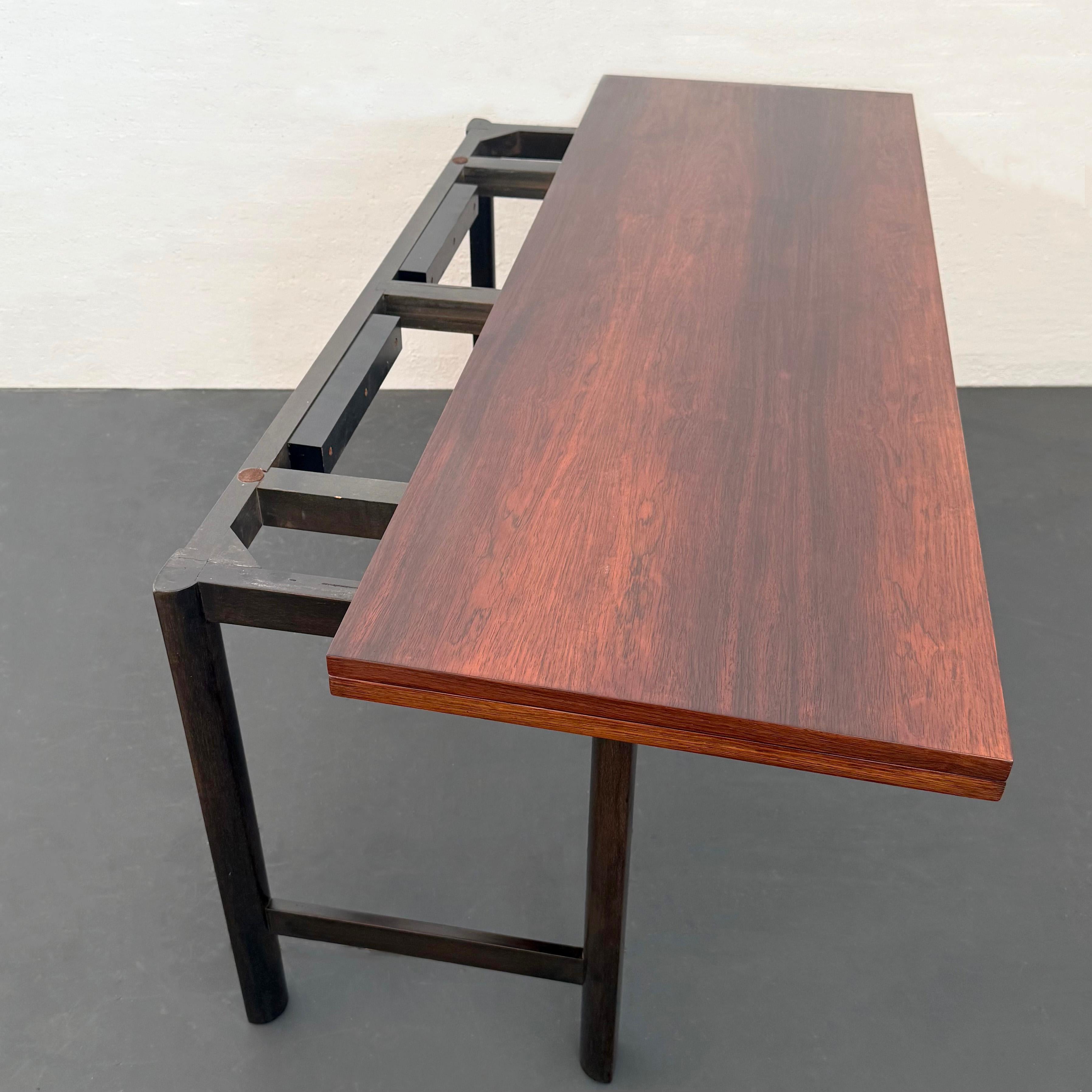 Console de table de salle à manger à rabat en bois de rose, moderne du milieu du siècle dernier, par Harvey Probber Bon état - En vente à Brooklyn, NY