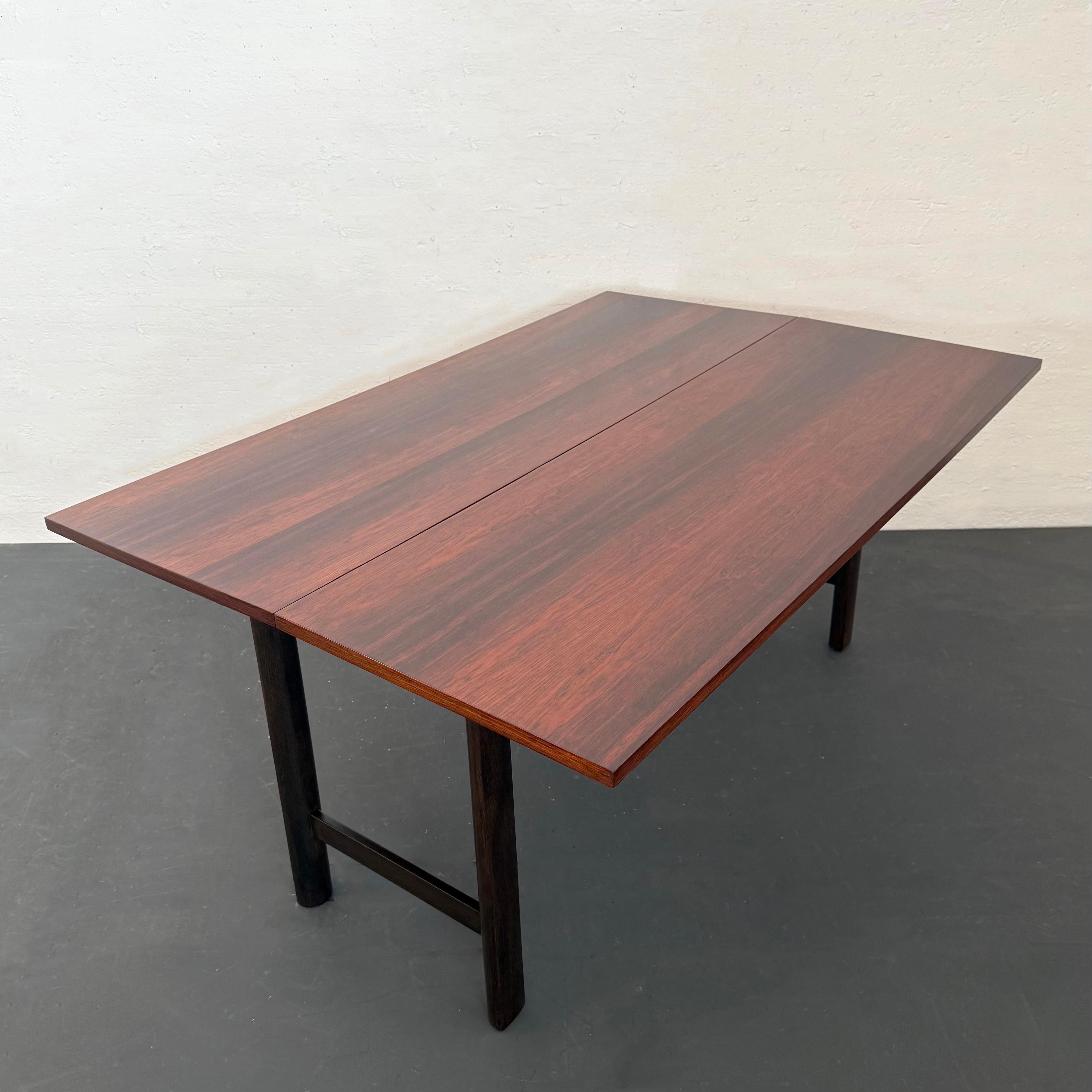 Console de table de salle à manger à rabat en bois de rose, moderne du milieu du siècle dernier, par Harvey Probber en vente 2