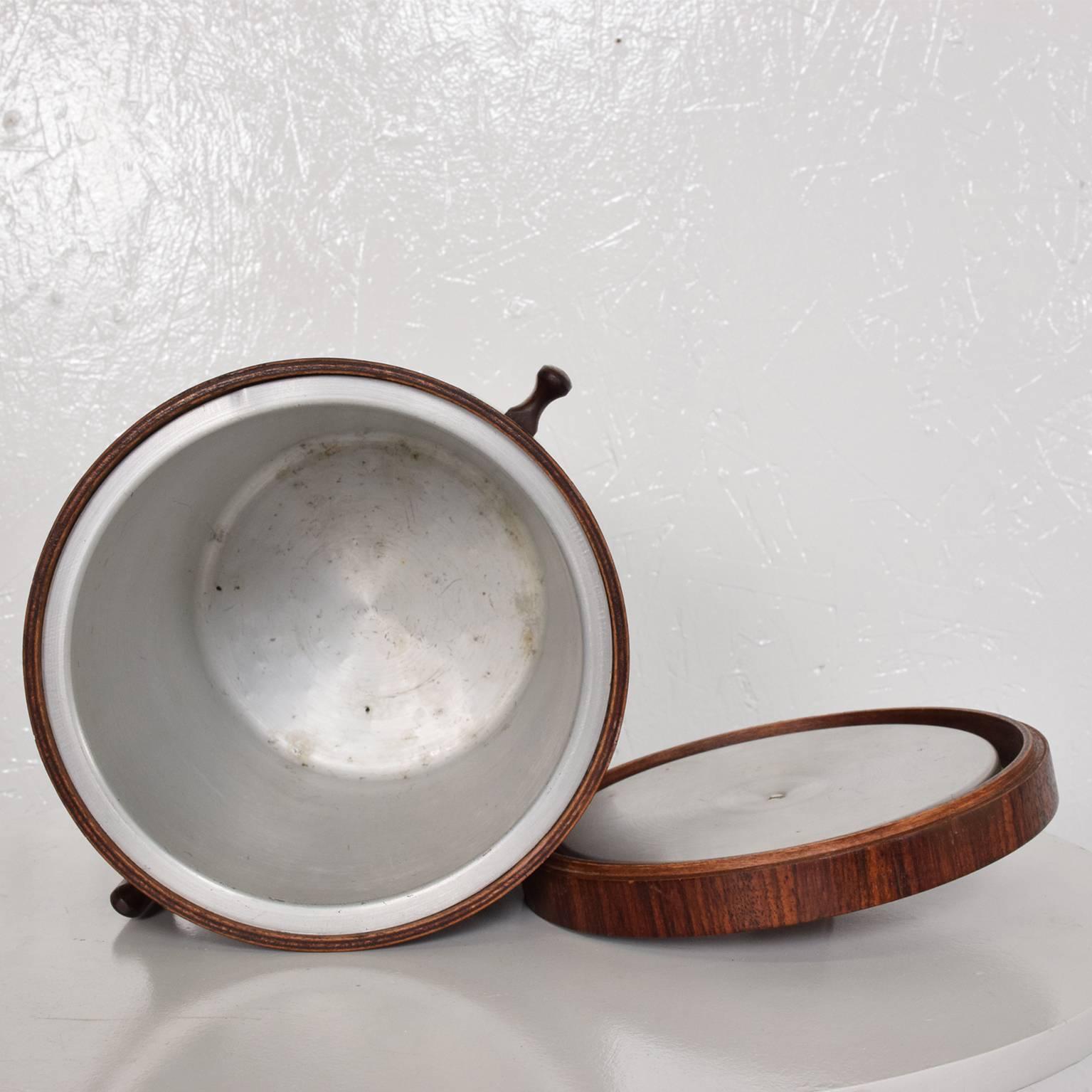 Mid-Century Modern Rosewood Ice Bucket, in the Style of Jean Gillon 2