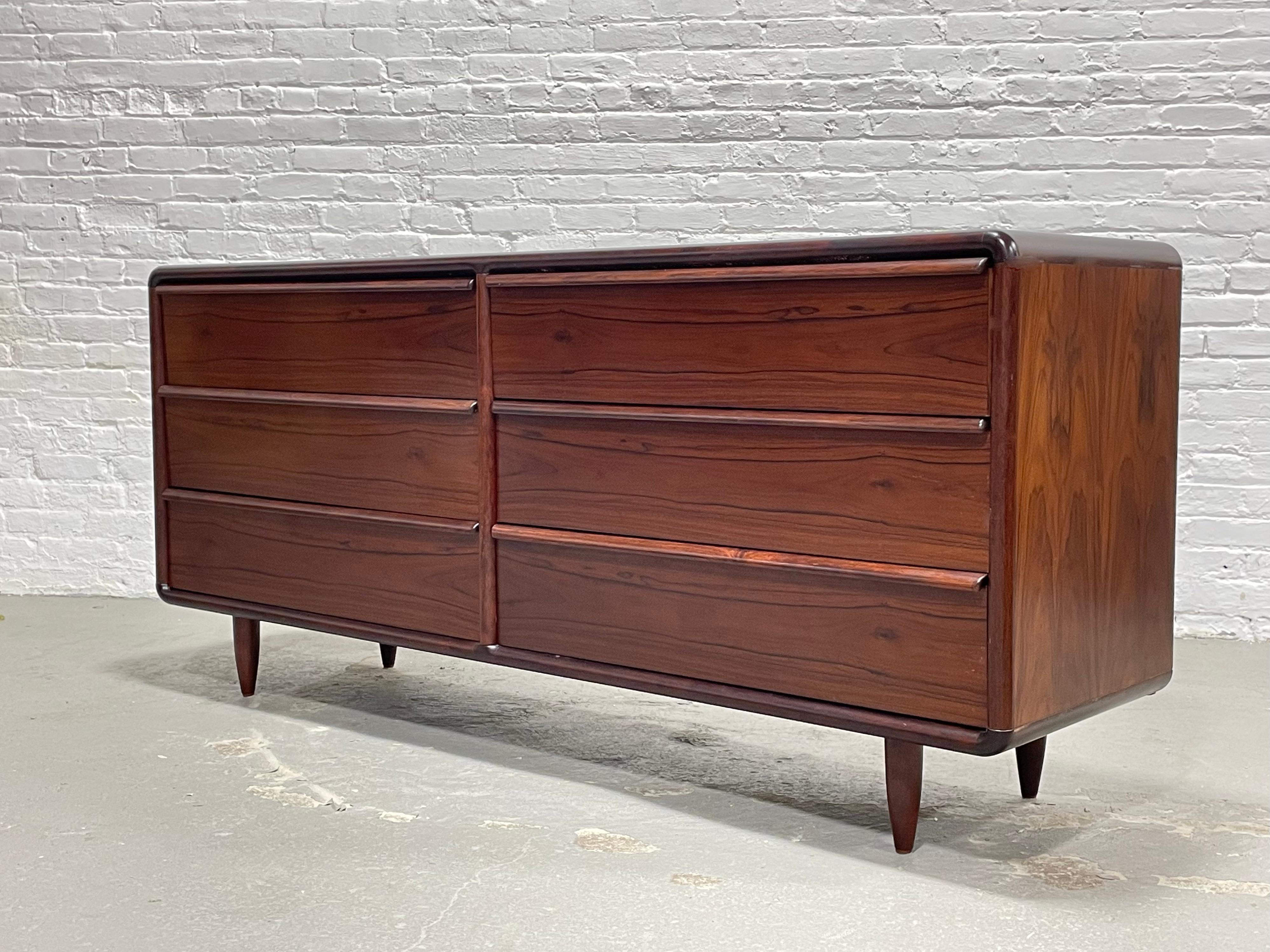 Mid-Century Modern Rosewood Long Double Dresser, Made in Denmark, C. 1960s 10