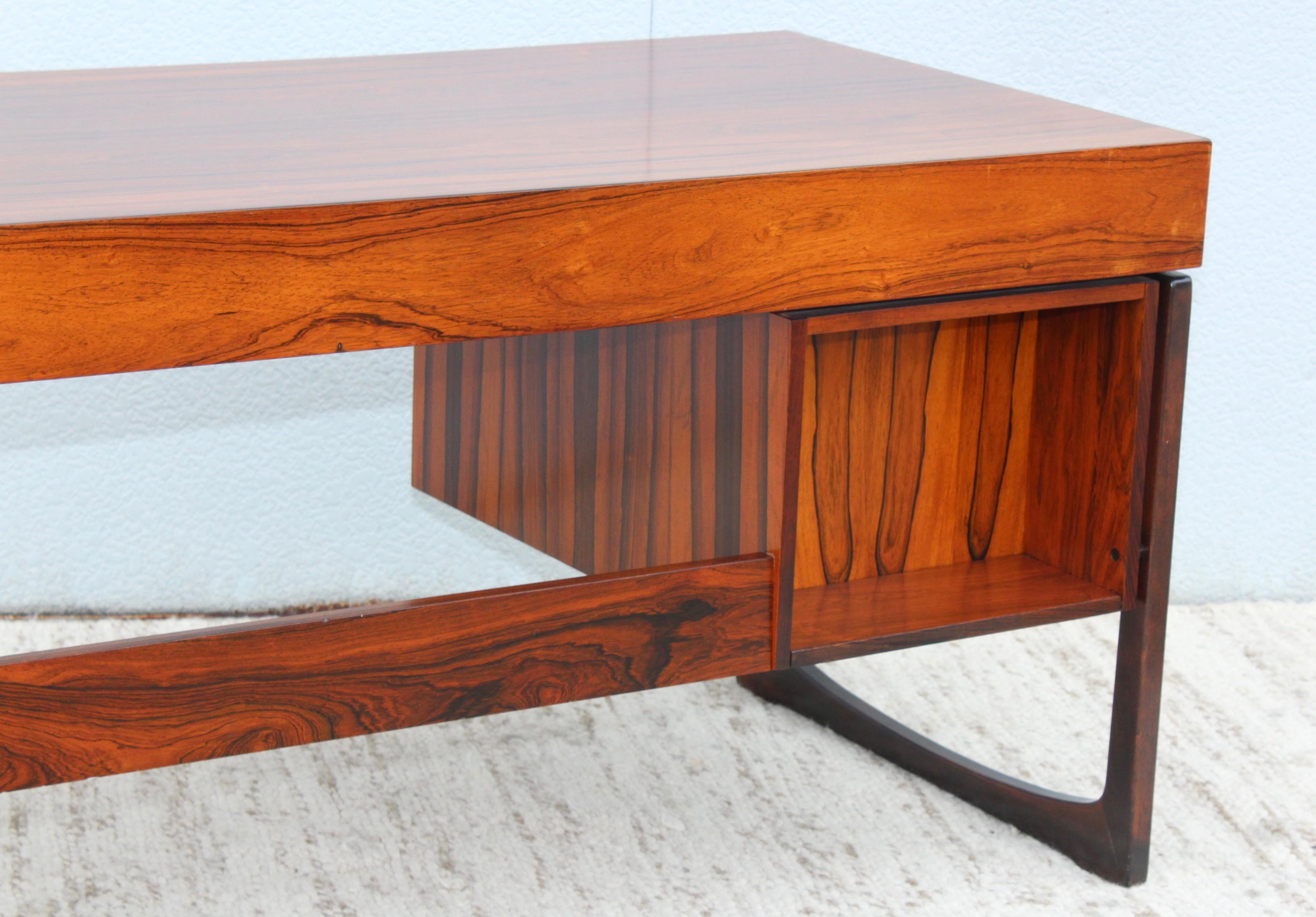 Mid-Century Modern Rosewood Norwegian Desk 8