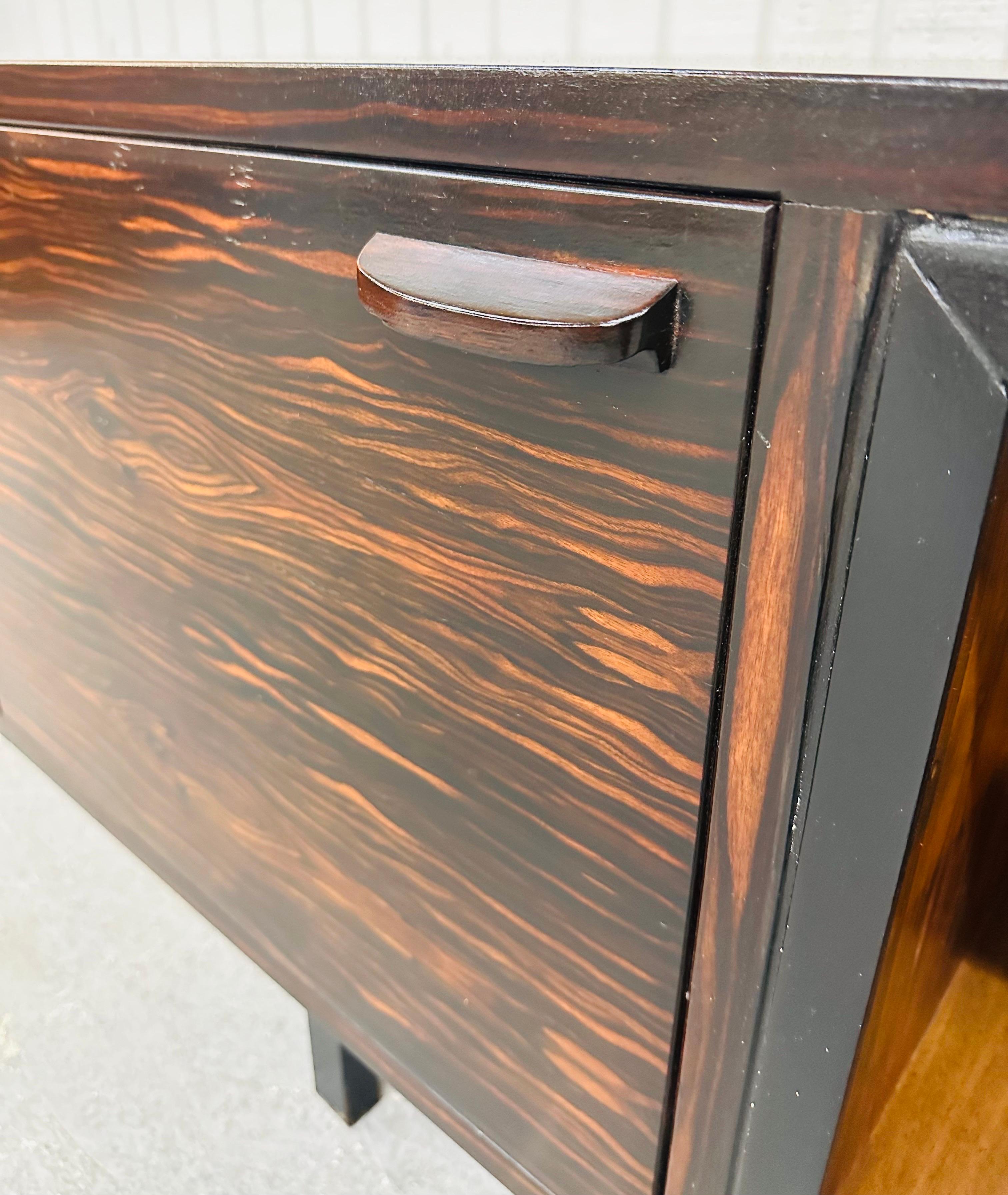 Modernes Palisander-Rekord-Sideboard aus der Jahrhundertmitte im Angebot 5