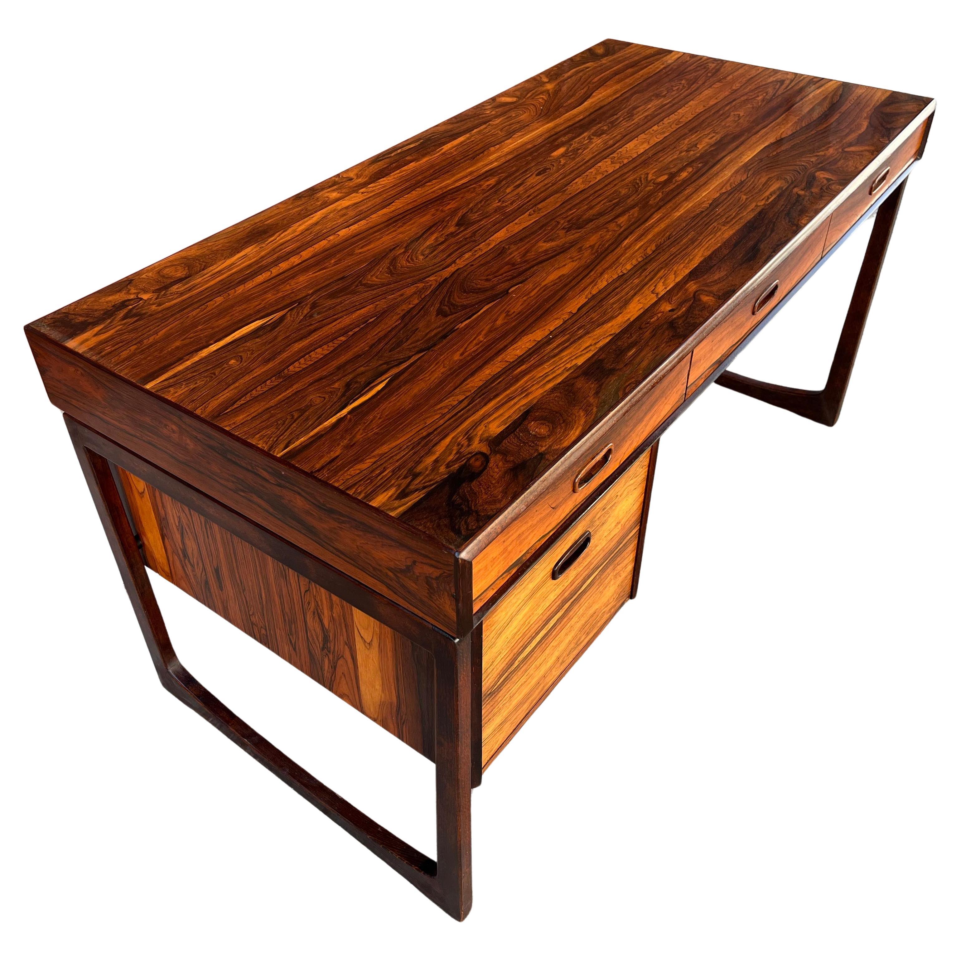Norwegian Mid-Century Modern Rosewood Scandinavian Desk For Sale