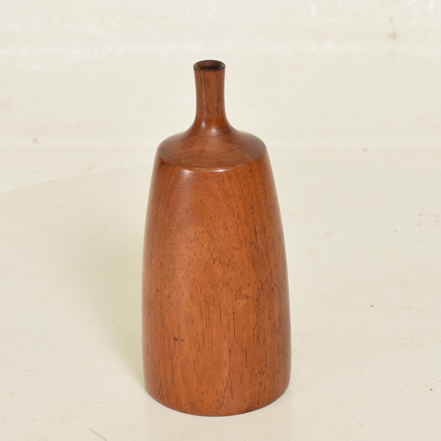 For your consideration, a Mid-Century Modern rosewood sculptural decorative vase by Osolnik Originals. Solid rosewood signed underneath 