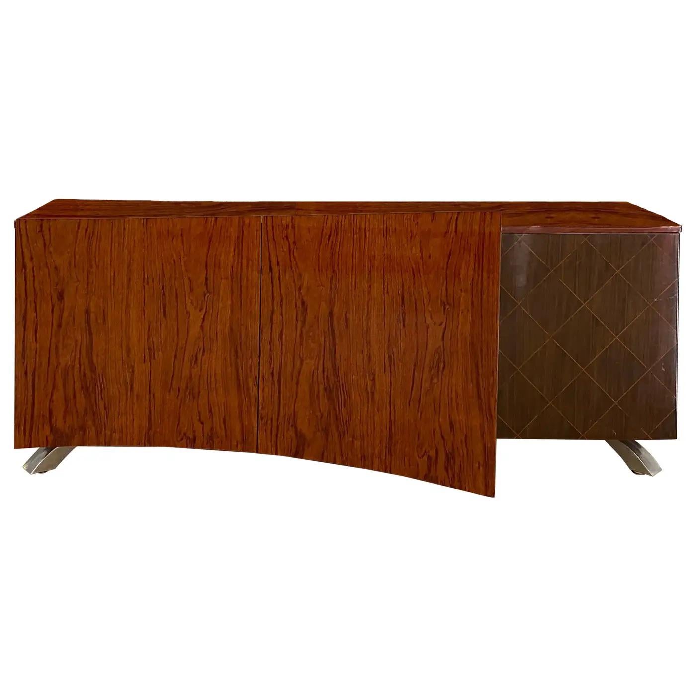 Italiano Credenza in legno di palissandro del Mid Century Modern Sideboard Buffet, Large Credenza di Dakota Jackson in vendita