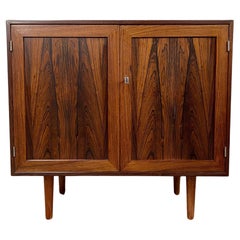 Mid-Century modern Rosewood sideboard cabinet sideboard