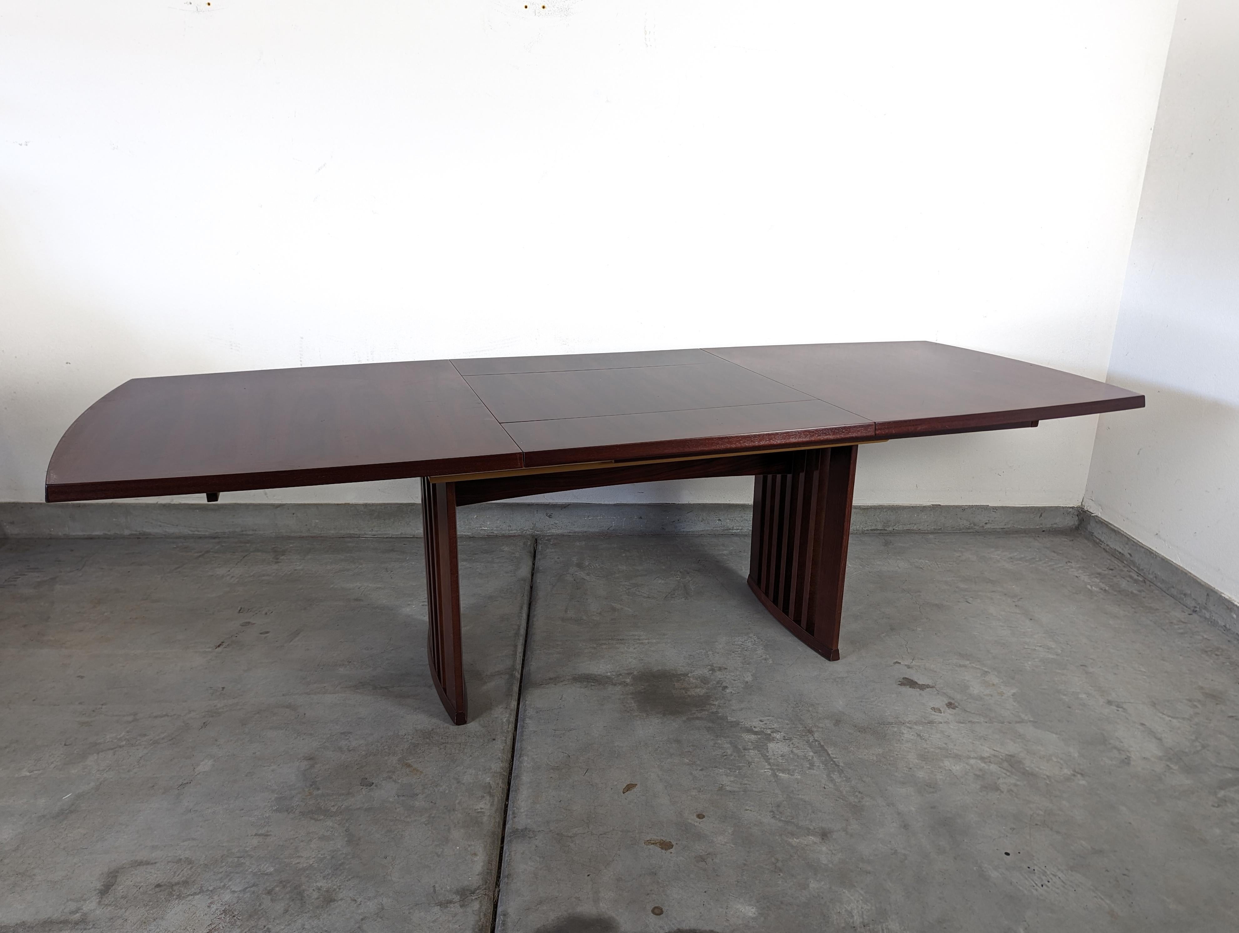 Mid Century Modern Rosewood Skovby #19 Expandable Dining Table For Sale 7