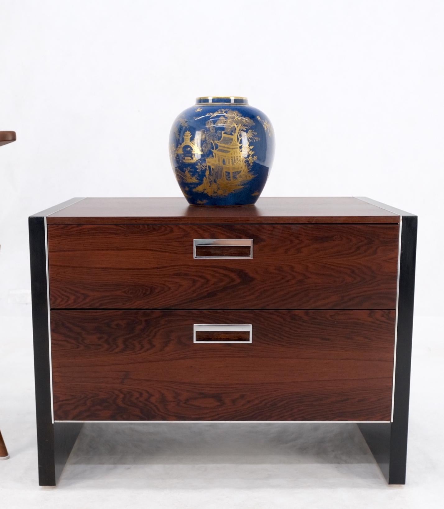Mid Century Modern Rosewood Two Drawers End Table NightStand by John Stuart MINT For Sale 8