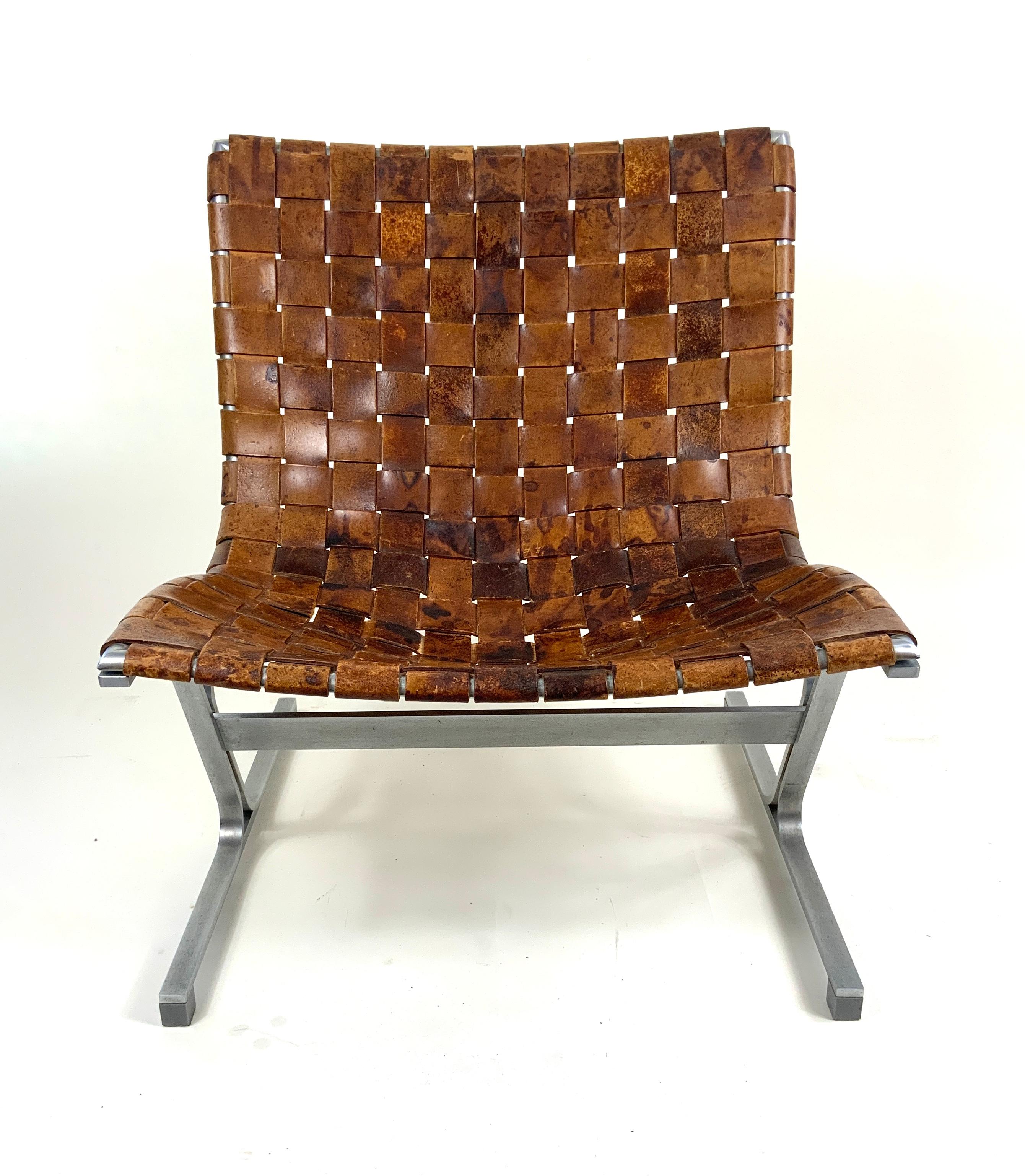 Ross Littell (1924-2000) was an American textile and furniture designer who did much work for such well-known manufacturers as Knoll and Herman Miller in the 1950’s and 1960’s.  He later moved to Europe to design for other European furniture
