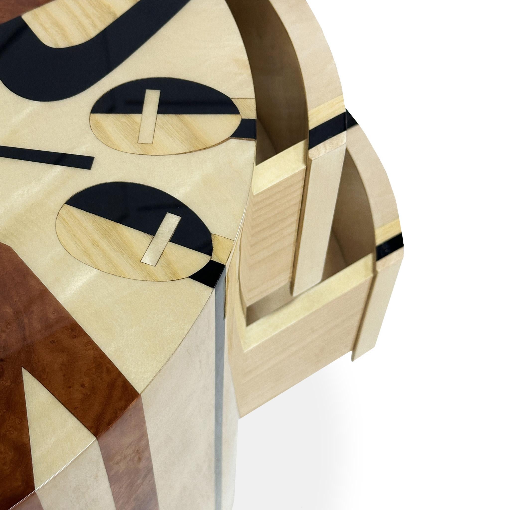 Mid-Century Modern Round Beige & Brown Nachttisch Wood Nightstand 2 Schubladen (Handgefertigt) im Angebot