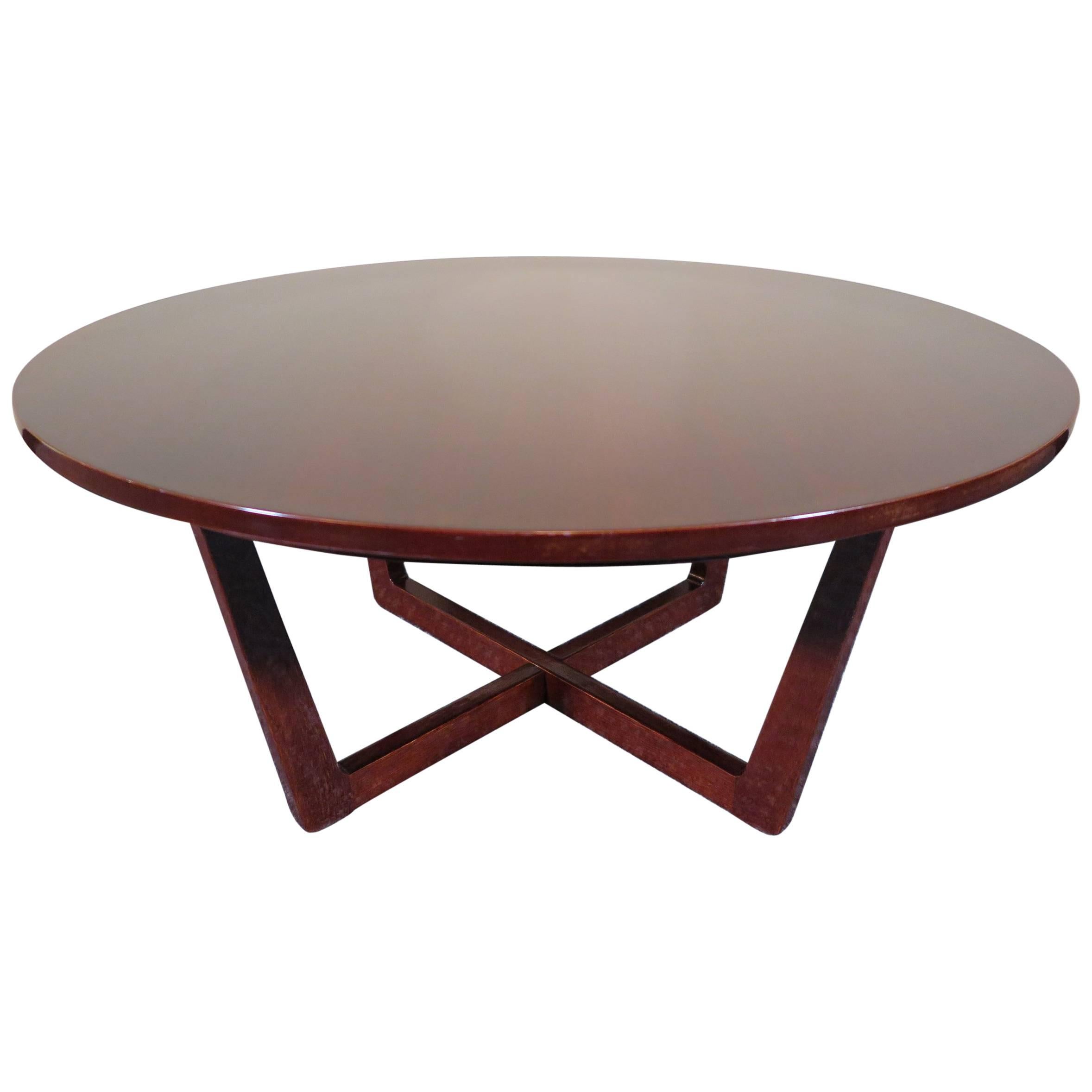 MidCentury Modern Round Cocktail Table For Sale at 1stDibs