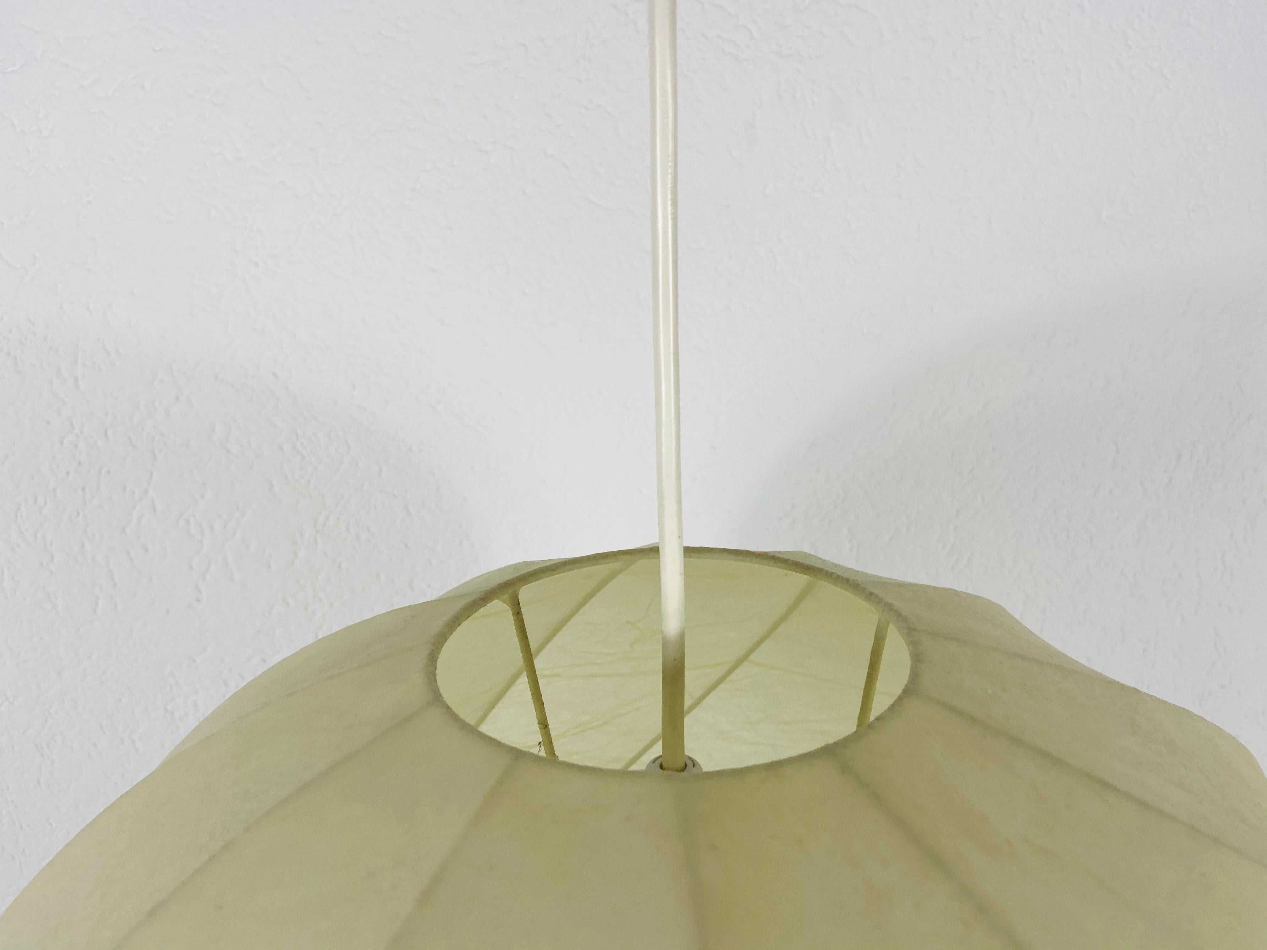 Mid-Century Modern Round Cocoon Pendant Lamp, 1960s, Italy 5